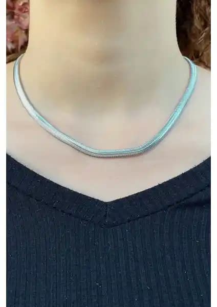 Ressia Gümüş Kaplama Kararmaz İtalyan Yassı Kolye İncelemesi ve Kullanıcı Deneyimleri