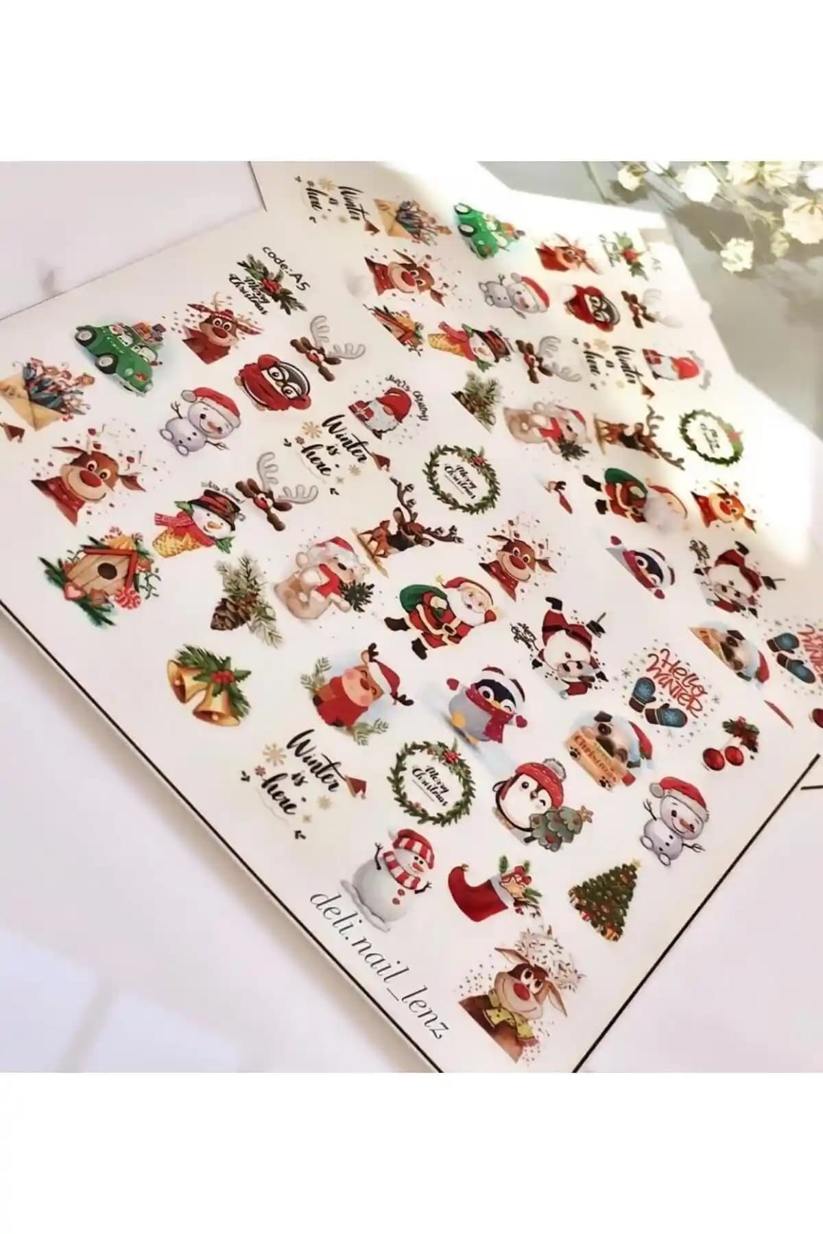 SCA KOZMETİK Yeni Yıl Desenli Tırnak Dövmesi Pratik ve Şık Tırnak Süsleme Çözümü