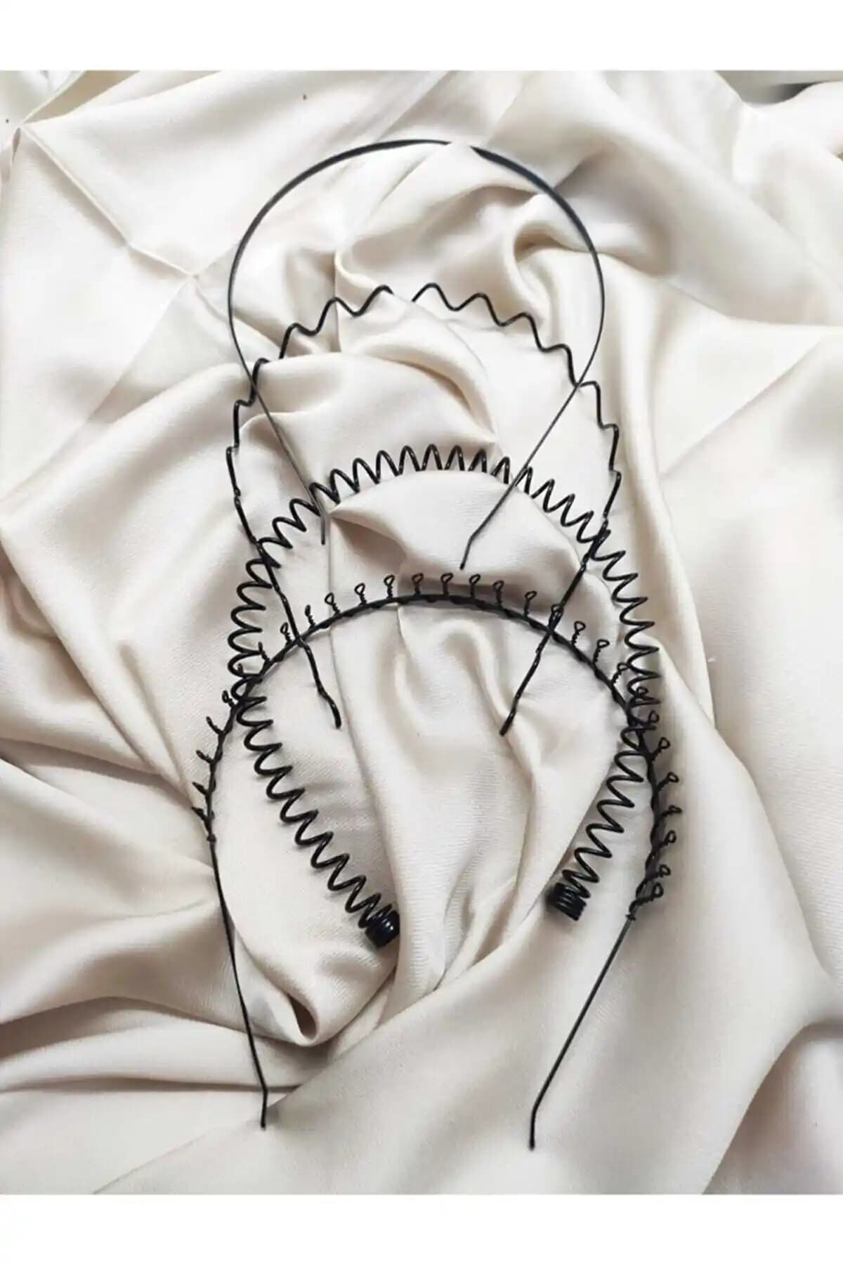 Sermet Süs Dünyası Sporcu Taçları: Dayanıklı ve Şık Çok Yönlü Aksesuarlar