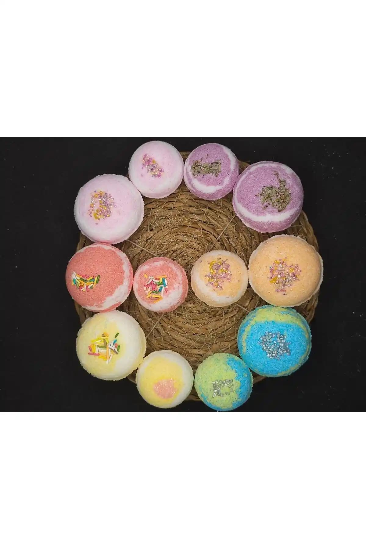 Bubbles Beyond 7'li Köpüklü Banyo Bombası: Doğal ve Organik İçeriklerle Lüks Banyo Deneyimi