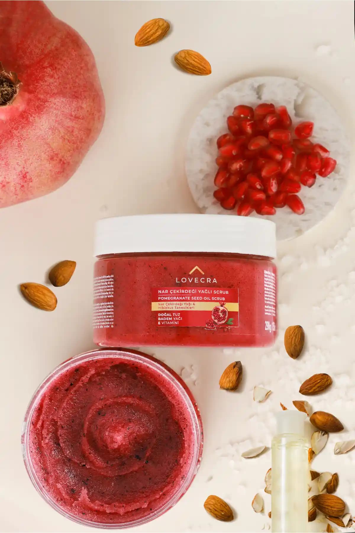 LOVECRA Body Scrub Doğal İçerikli Peeling ile Sağlıklı ve Pürüzsüz Cilt