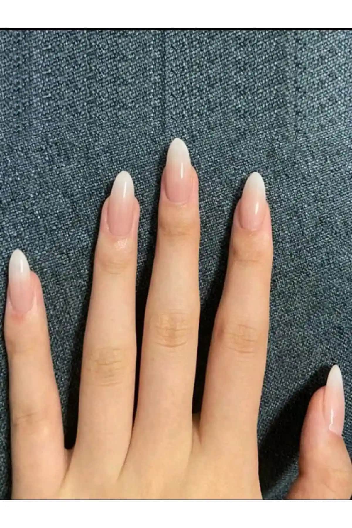 Elinil Butik 24'lü Takma Tırnak Setleri: Estetik ve Dayanıklı Kullanım İçin Ideal Seçenek