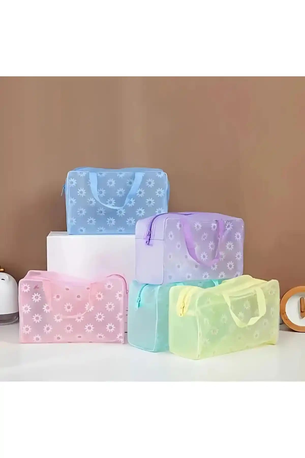 İhtiyacımVar 5'li Renkli Makyaj Çantası: Şeffaf ve Su Geçirmez Saklama Çözümü