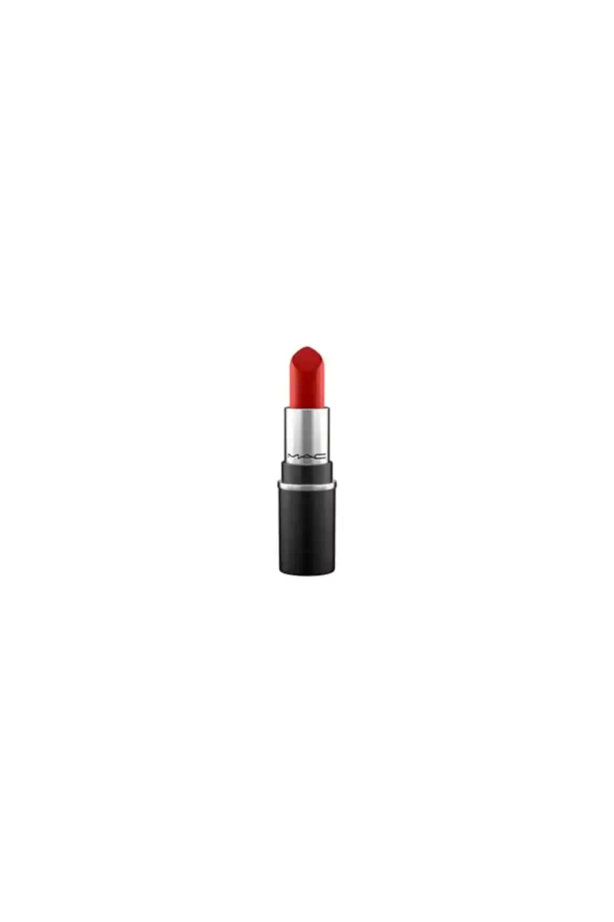 Mac Little Mac Russian Red 1.8g Kalıcı Mat Kırmızı Ruj Modern ve Şık Görünüm İçin