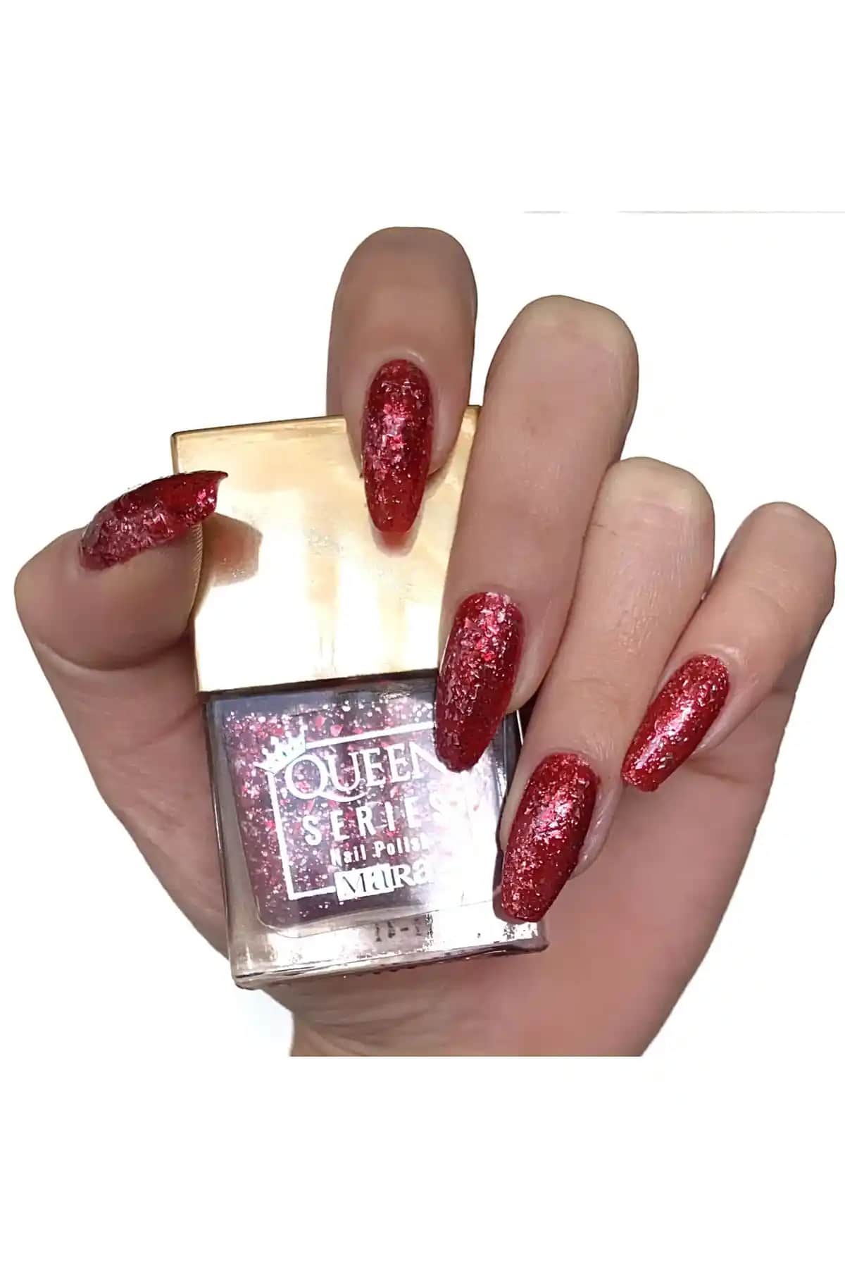 Mara Queen Serisi Oje Karşılaştırması: Isabel ve Mathilda Ürünlerinin Özellikleri ve Kullanıcı Yorumları