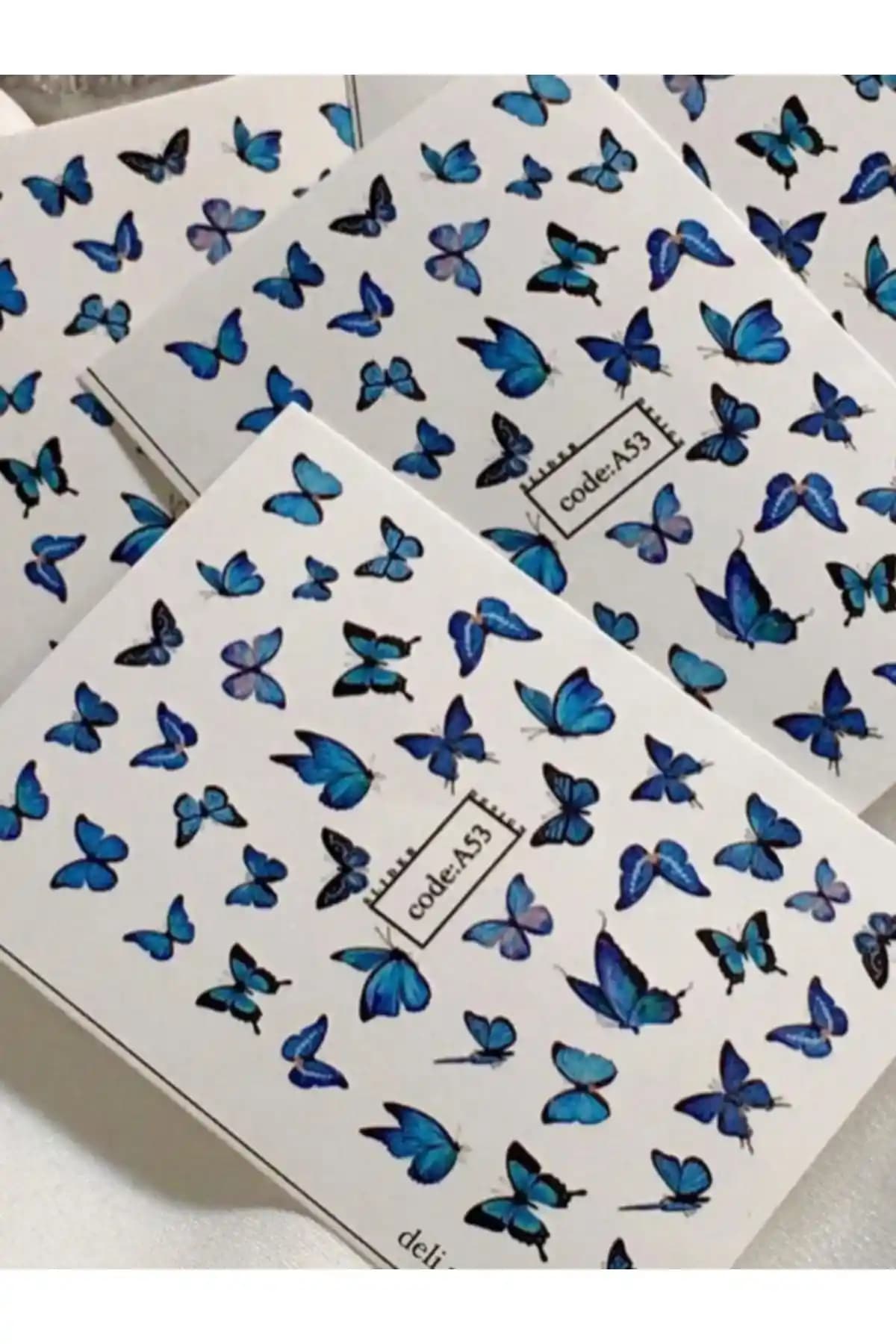 Mavi Kelebek Desenli Tırnak Dövmesi: Estetik ve Kullanım Kolaylığı Sunan Trend Ürün