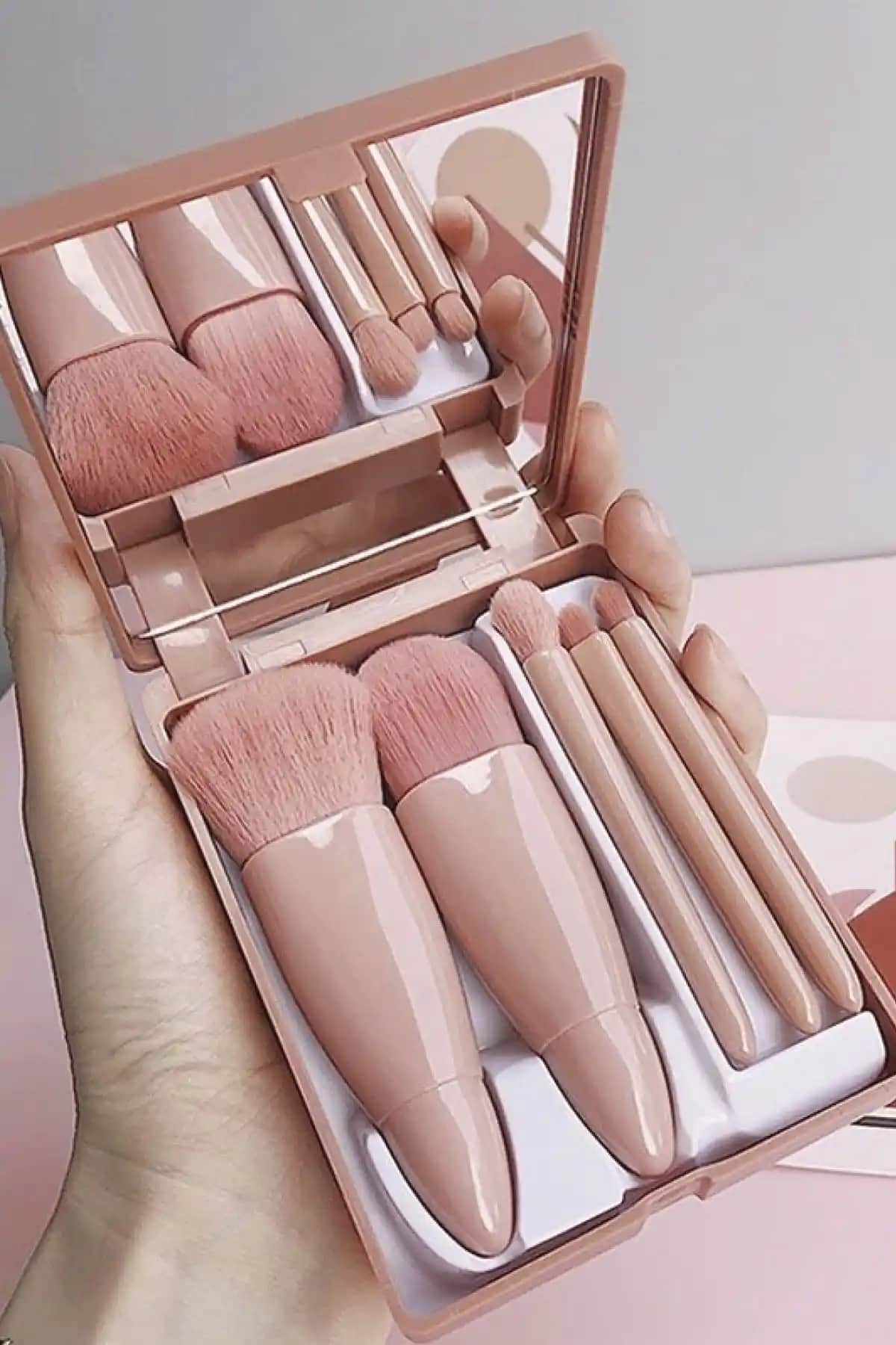 Nera Classy Taşınabilir Aynalı 5'li Makyaj Fırça Seti Şık ve Kullanışlı Seyahat Dostu Tasarım