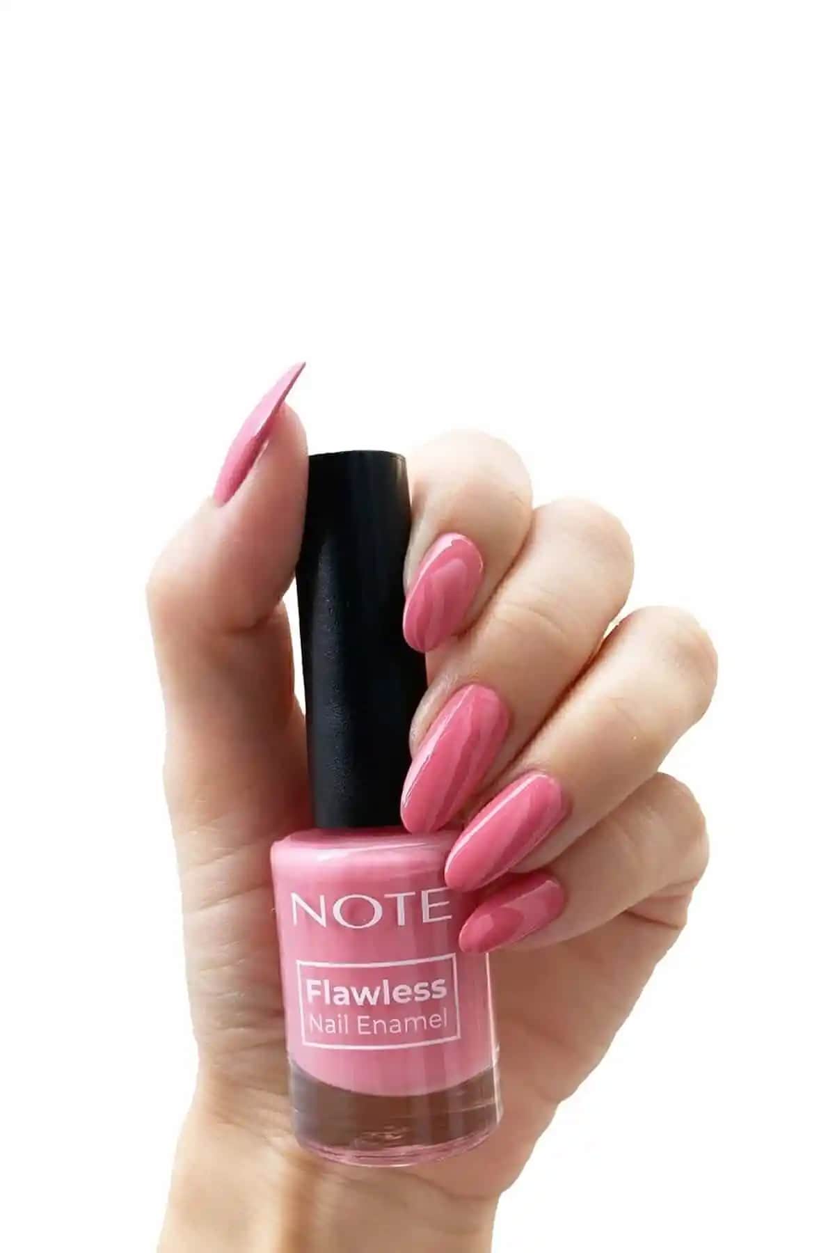 Note Cosmetics Nail Flawless Confetti Candy Pembe Oje İnceleme ve Kullanıcı Yorumları