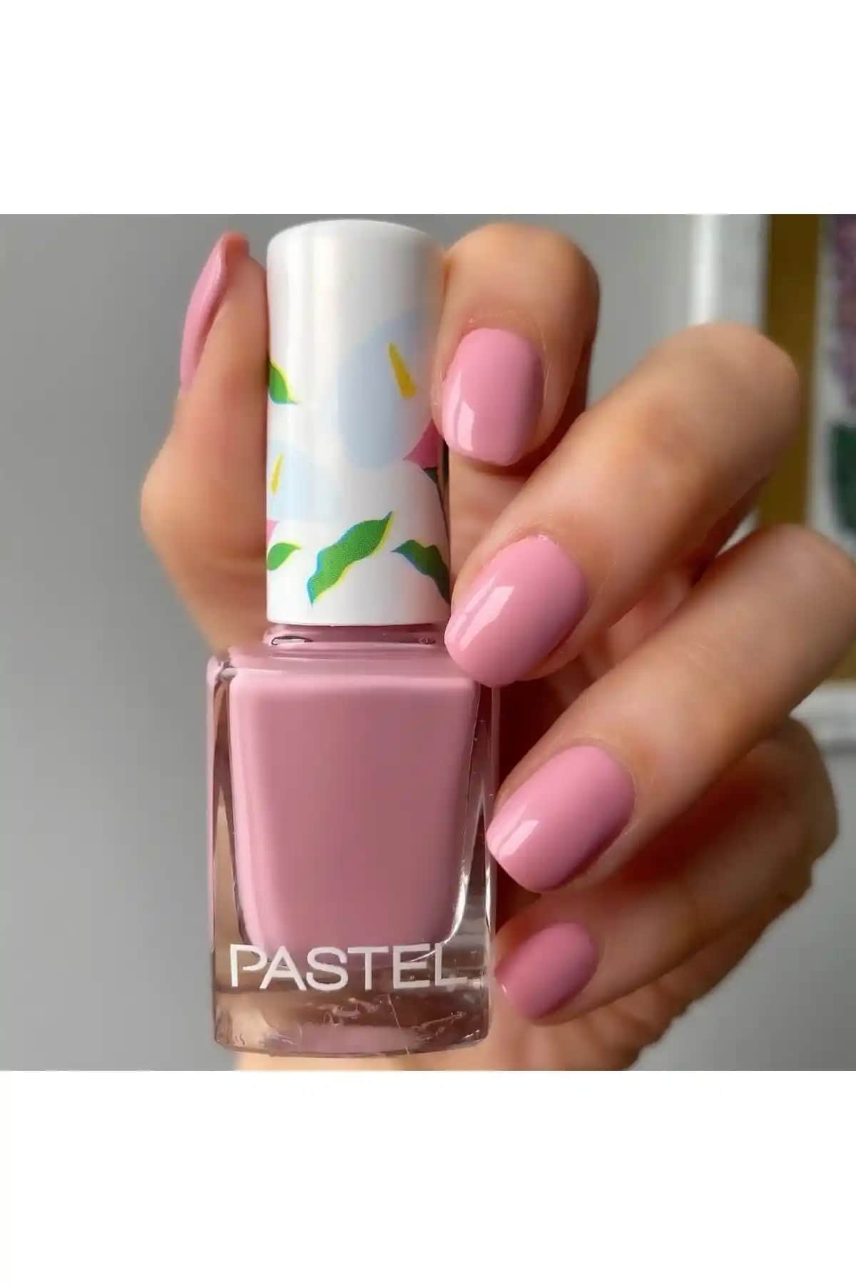 Pastel Oje 345 ve 350 Karşılaştırması: Renk, Kalıcılık ve Kullanım Özellikleri