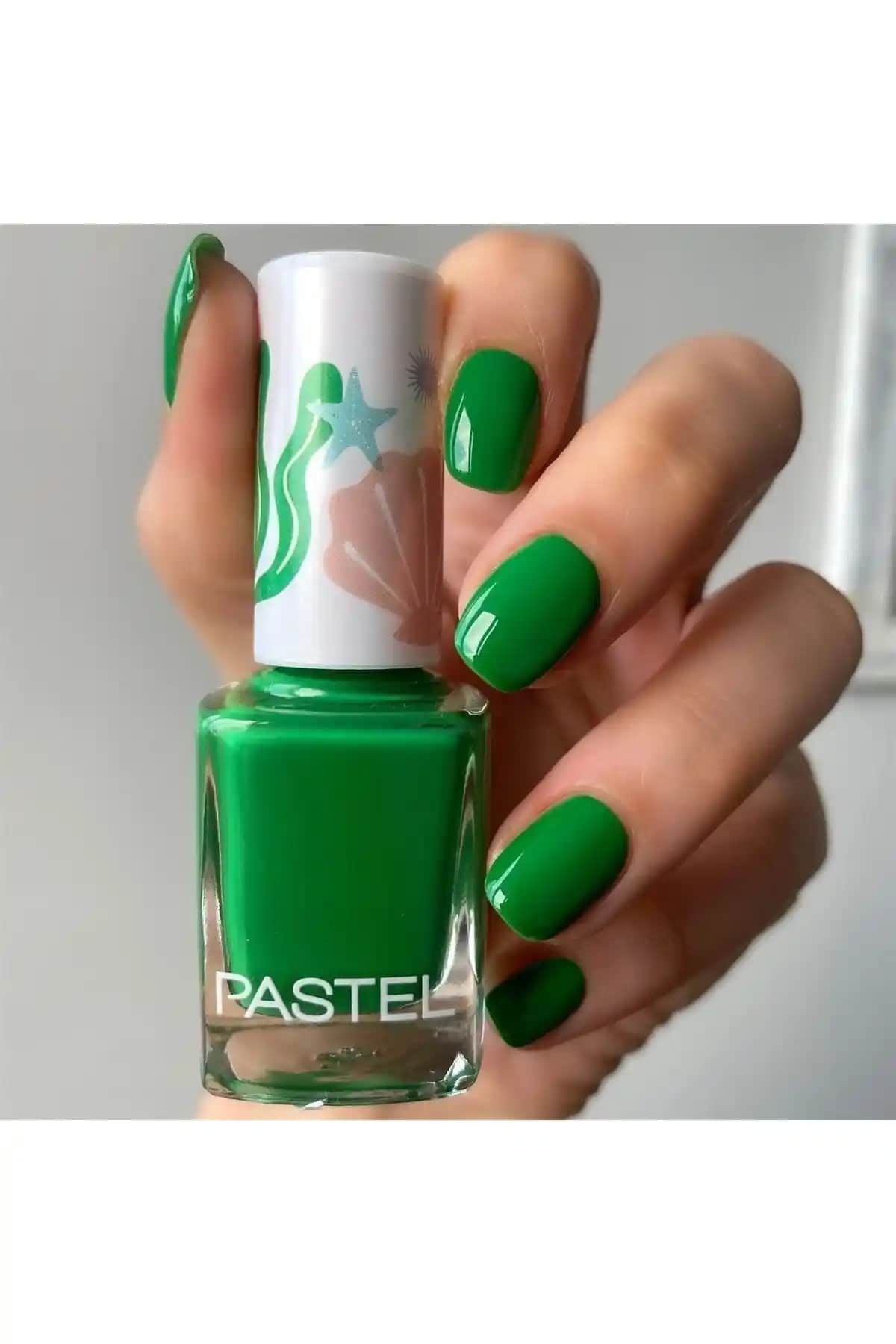 Pastel Oje 354 Yazın Canlı Renkleriyle Dayanıklılık ve Şıklık Sunan Modern Seçenek