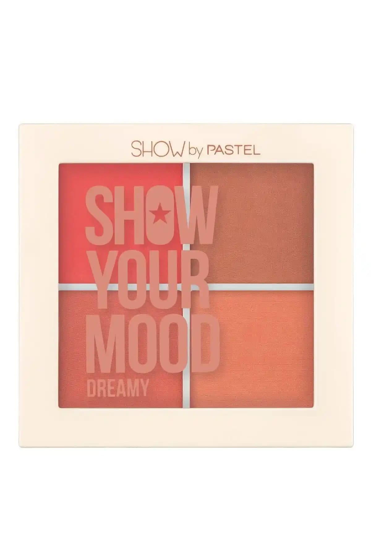 Pastel ve Revolution Allık Paletleri Karşılaştırması: Renkler ve Performans Analizi