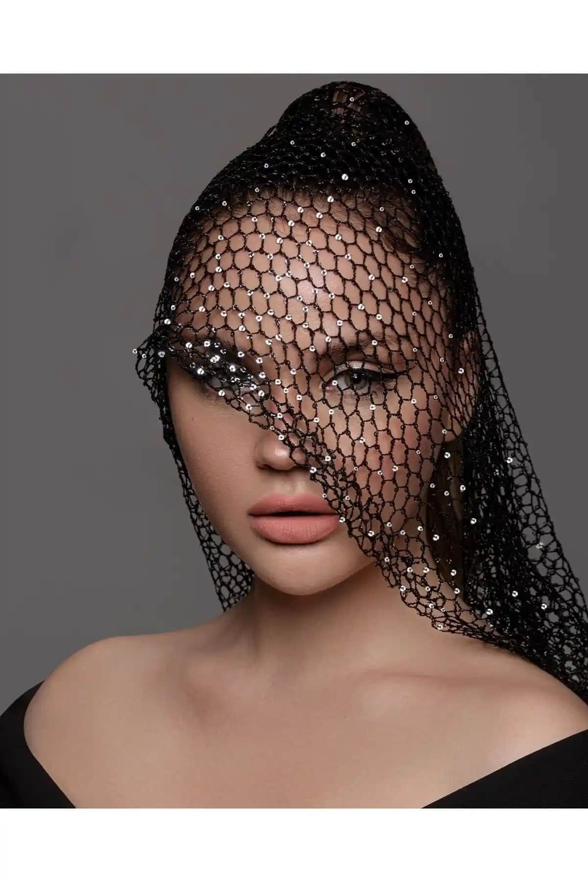 S'GLAM Likit Ruj What You Say Modern ve Kalıcı Dudak Makyajı İçin Tercih Edilebilir