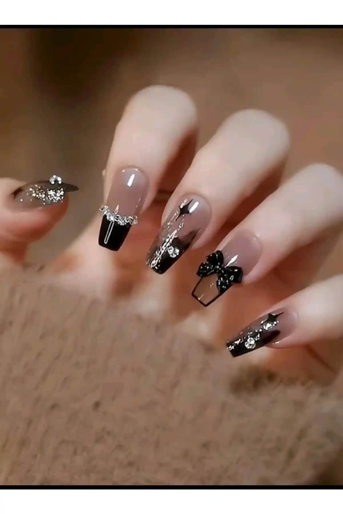 SHEIN 24 Lü Takma Tırnak Setleri: Estetik ve Kullanışlı Pratik Güzellik Çözümü