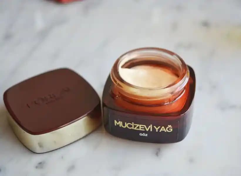 Dieux Göz Kremi Ambalajının Açılması ve Kullanımına Dair Teknik Bilgiler