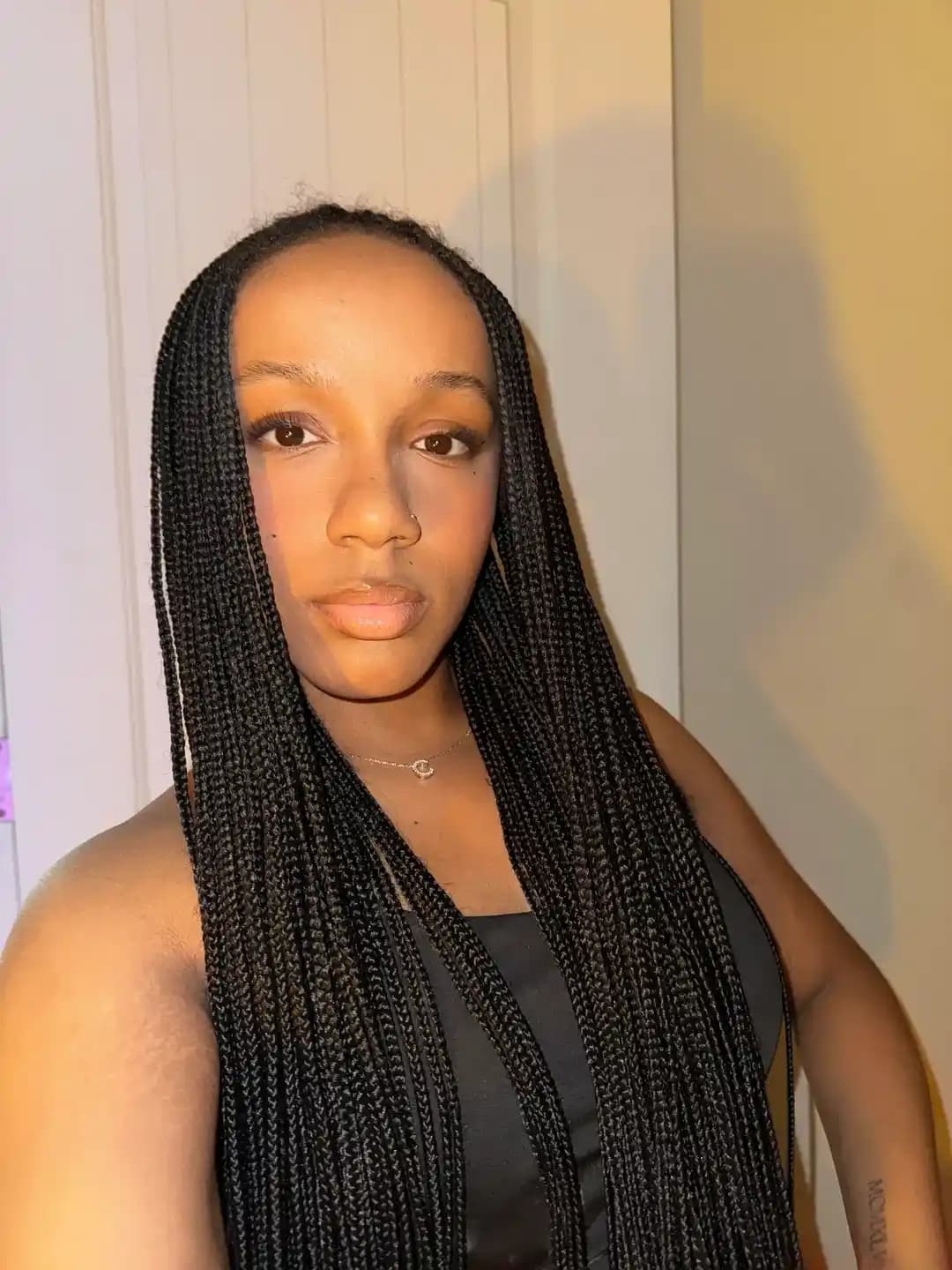 Günlük Makyaj Görünümünü Mükemmelleştirmek İçin Ürünler ve Uygulama Teknikleri