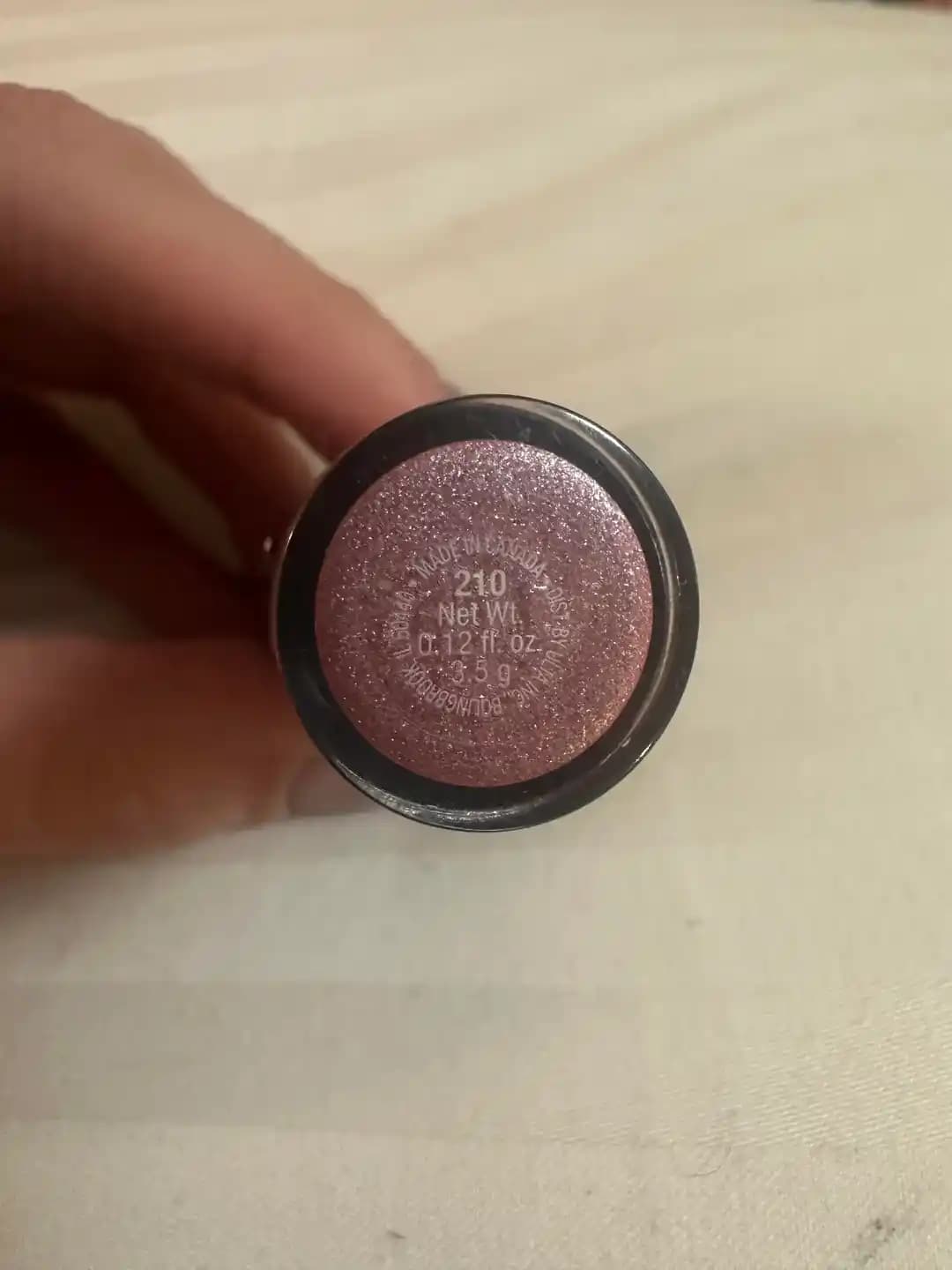 Ulta Beauty Collection Lipstick #210: 90'lar Esintili Şeftali-Mürdüm Tonlu Işıltılı Ruj