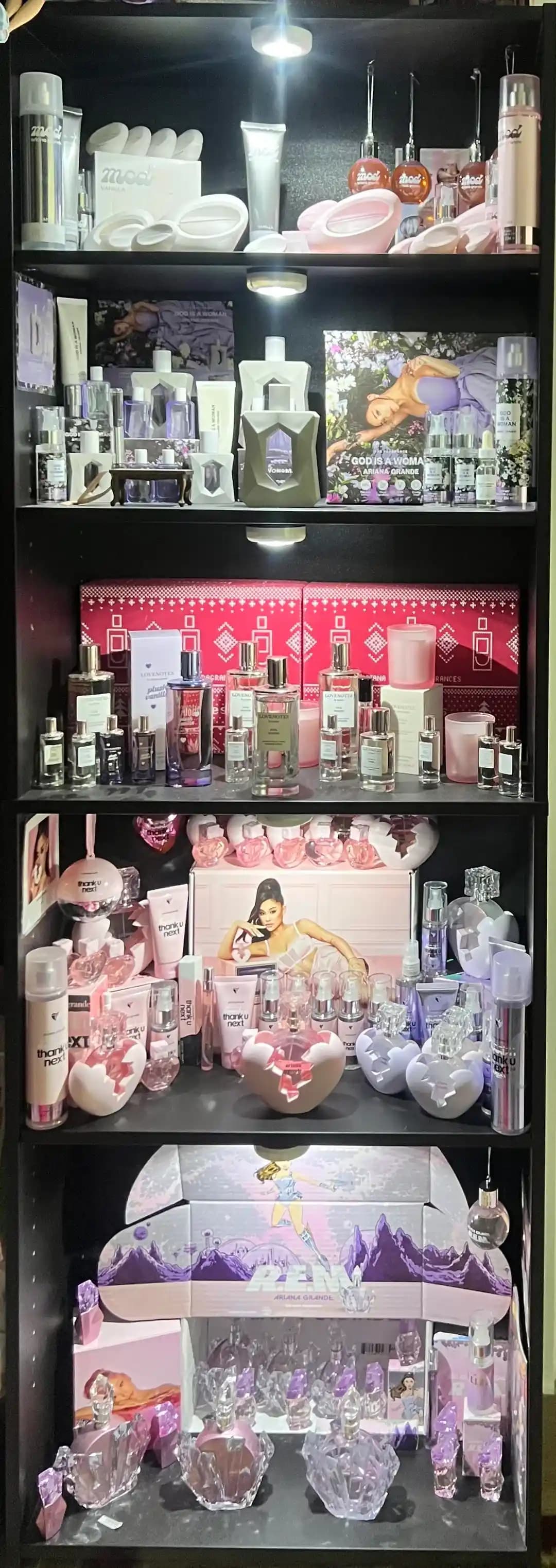 Ariana Grande Parfüm Koleksiyonu: Koku Profilleri ve Popüler Serilerin Detaylı İncelemesi