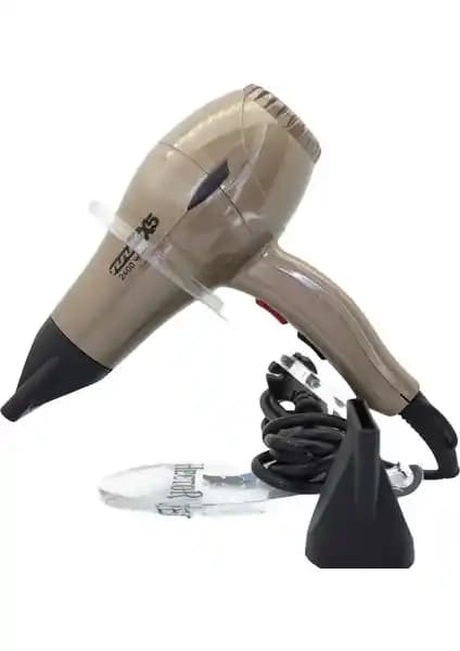 Hector Newyork Style XS ve Turbo 3500 Profesyonel Saç Kurutma Makineleri Karşılaştırması