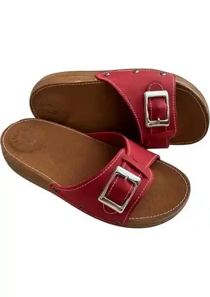 Kadınlar İçin Konfor ve Sağlık Odaklı Topuk Dikeni Terlikleri Karşılaştırması