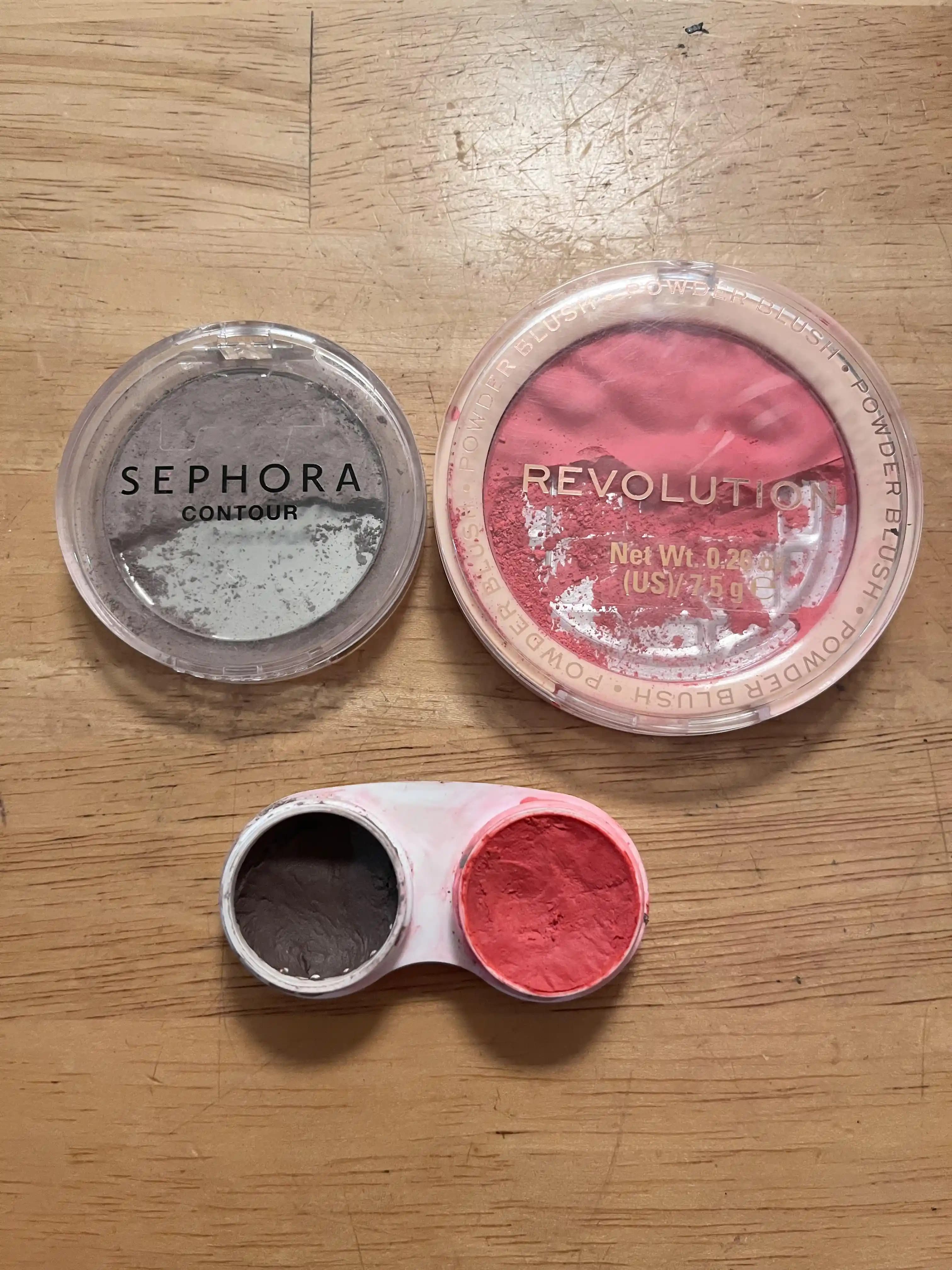 Kırılan Pudra Makyaj Ürünlerini Isopropil Alkol ile Yeniden Kompakt Hale Getirme ve Seyahat Çözümleri