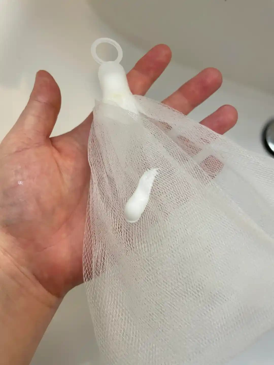 Muji Yüz Temizleme Köpürtme Ağı ile Etkili ve Nazik Cilt Temizliği Yöntemi