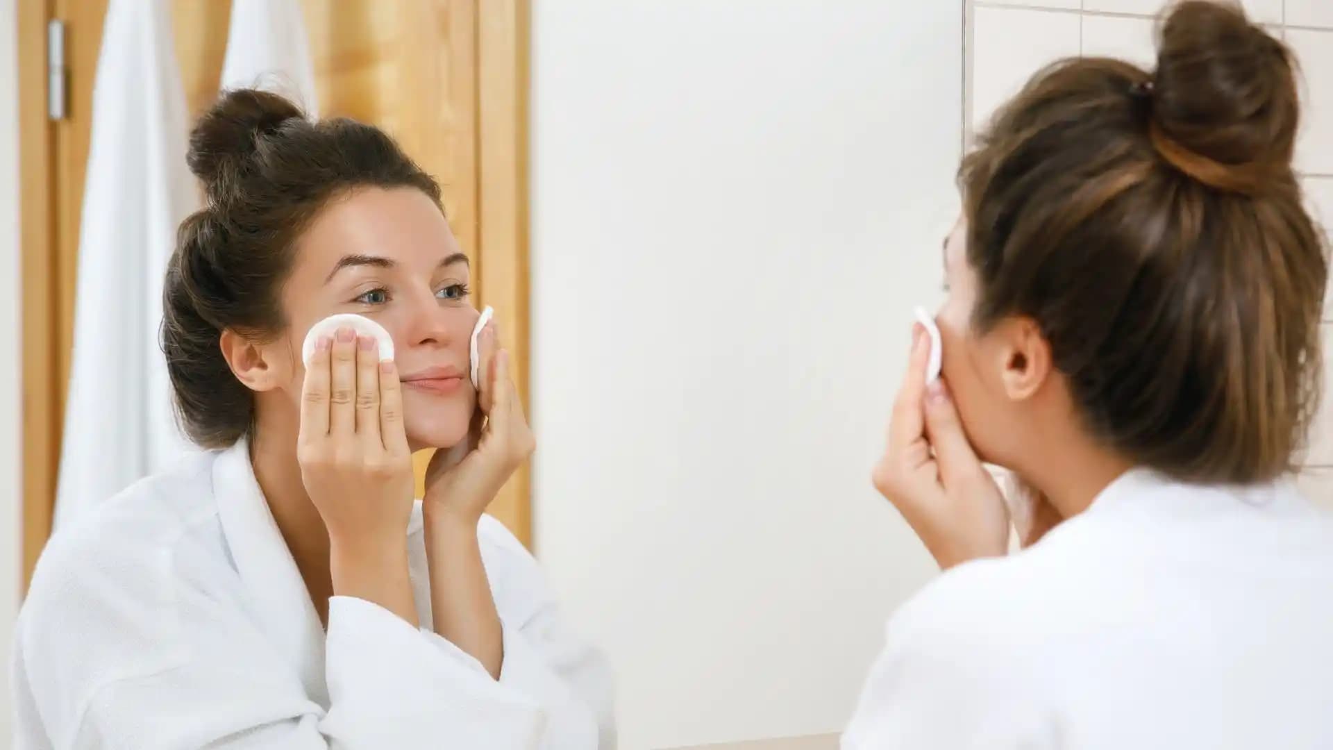 Cilt Tipine Göre Makyaj Temizliğinde Güncel Yöntemler ve Uygulamalar