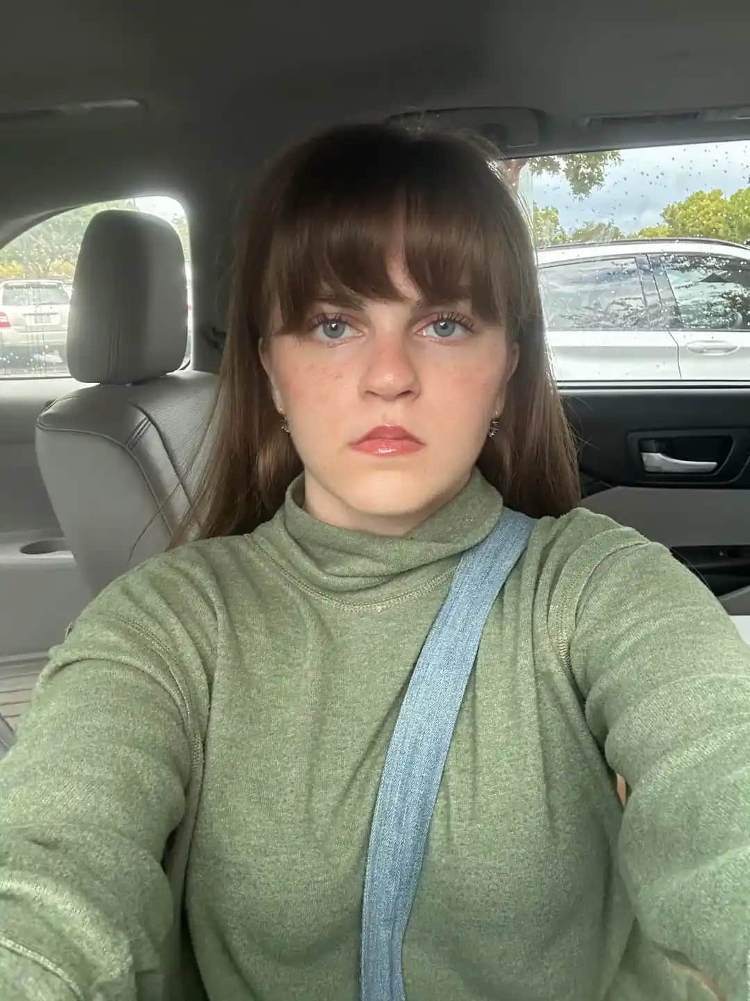 Dudak Makyajında Doğallık ve Uyum: İlk Denemeler İçin Etkili İpuçları