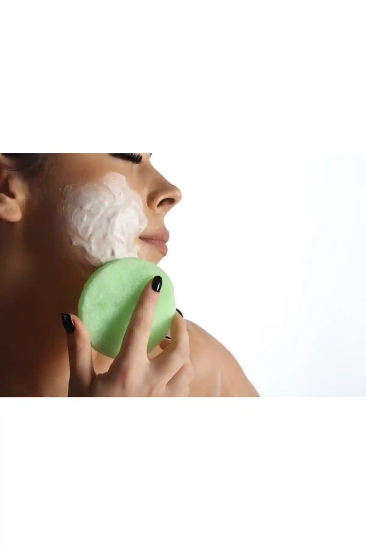 Aktürk Osmanlı Sabunu ve Dermoten Kolajen Sabunu Karşılaştırması: Hangi Ürün Cilt Bakımınız İçin Daha Uygun