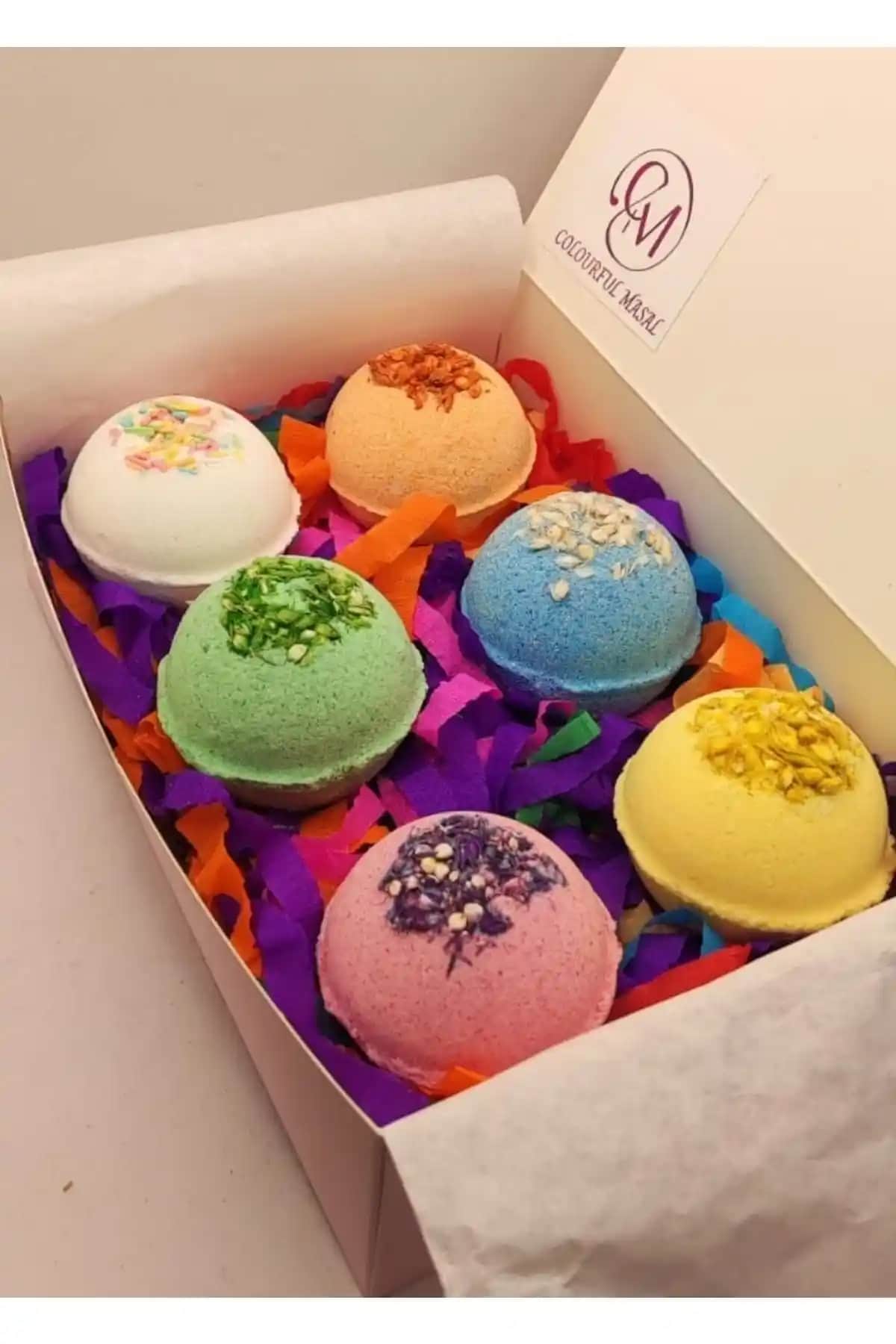COLOURFUL MASAL ve Super Bath Bomb Ürünlerinin Karşılaştırmalı Analizi