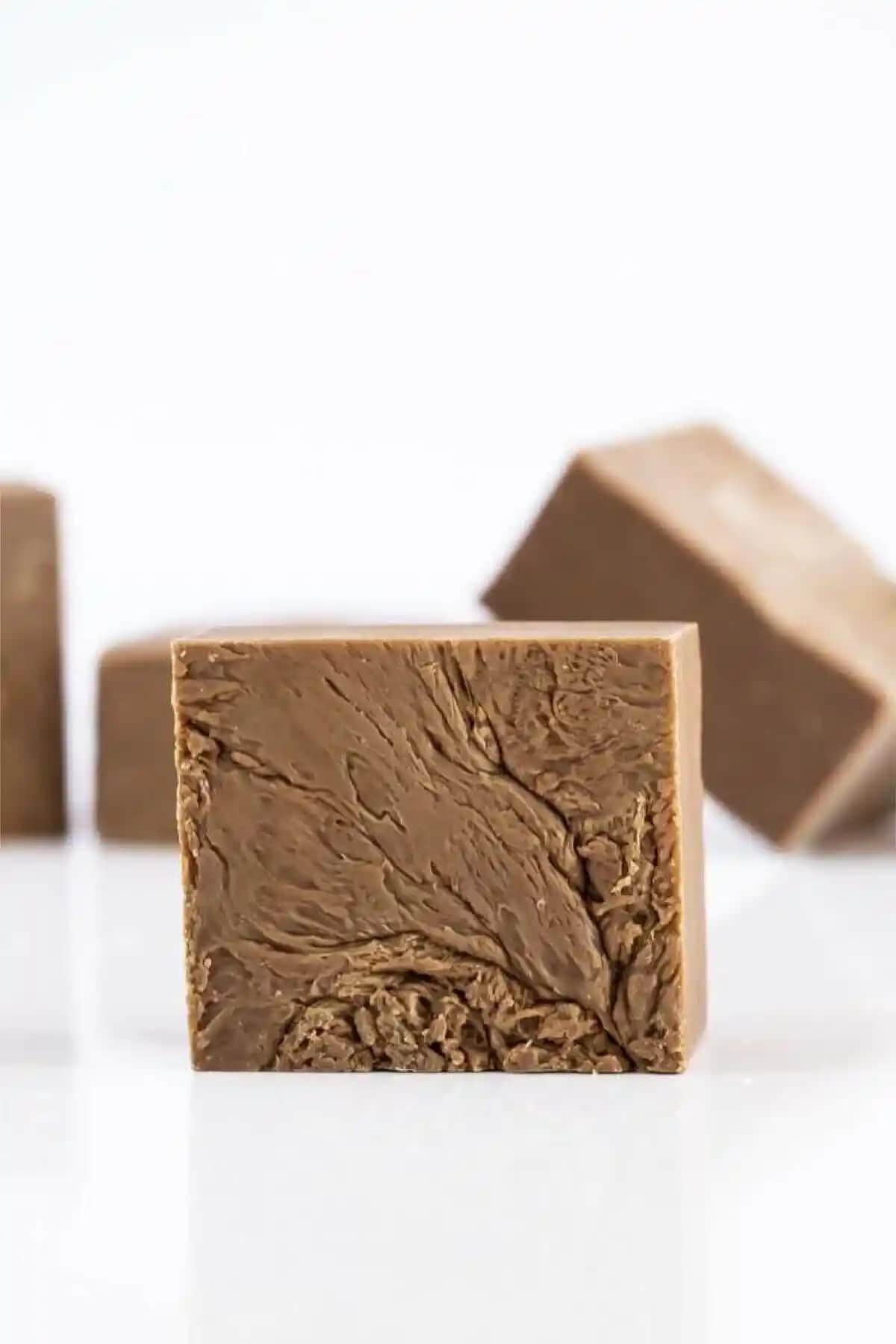 Dermoece Ardıç Katranlı Sabun Doğal ve Etkili Cilt Temizliği ve Parazit Giderici Ürün