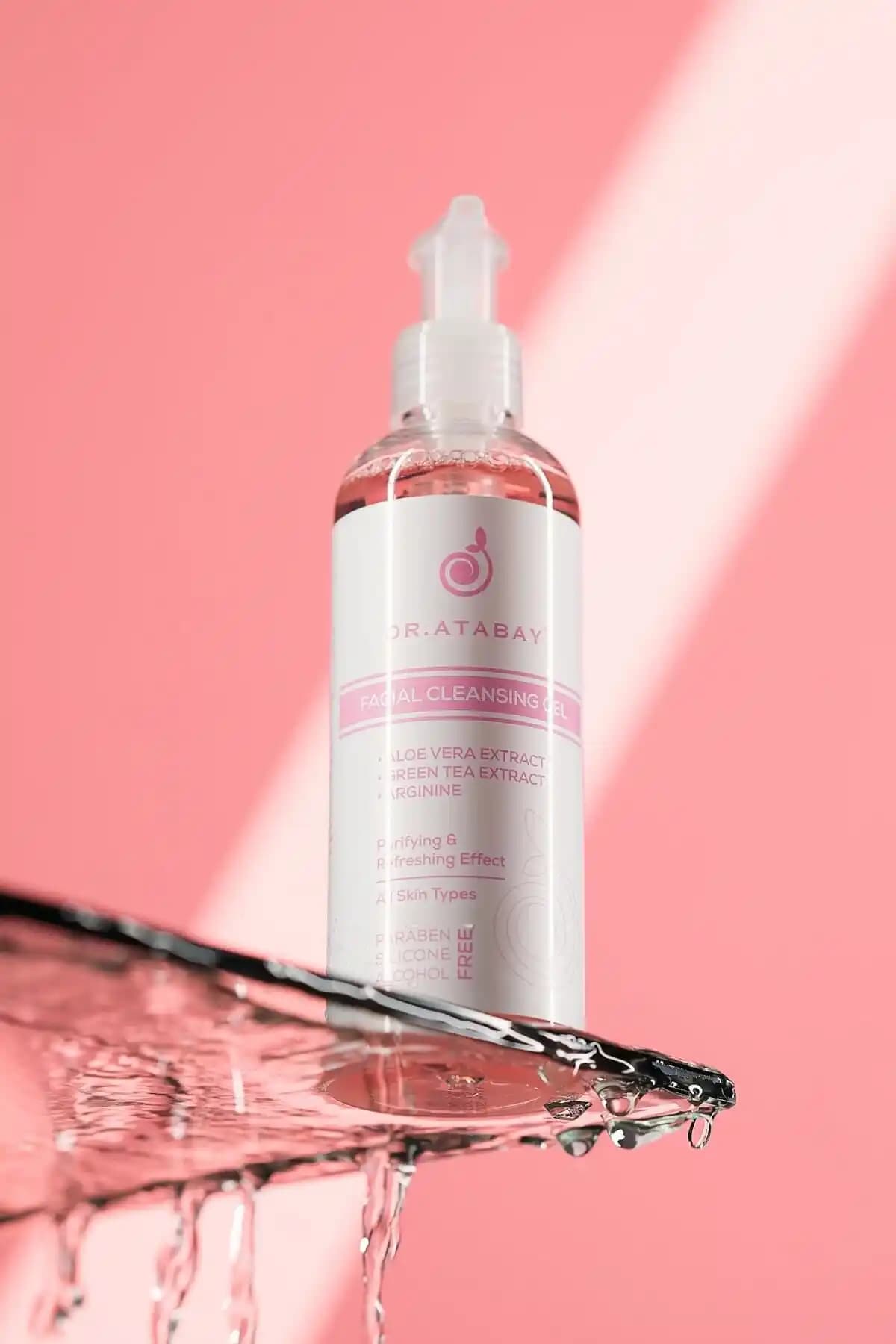 Dr Atabay ve Sinoz Yüz Temizleme Jelleri Karşılaştırması: Hangi Cilt Tipine Uygun