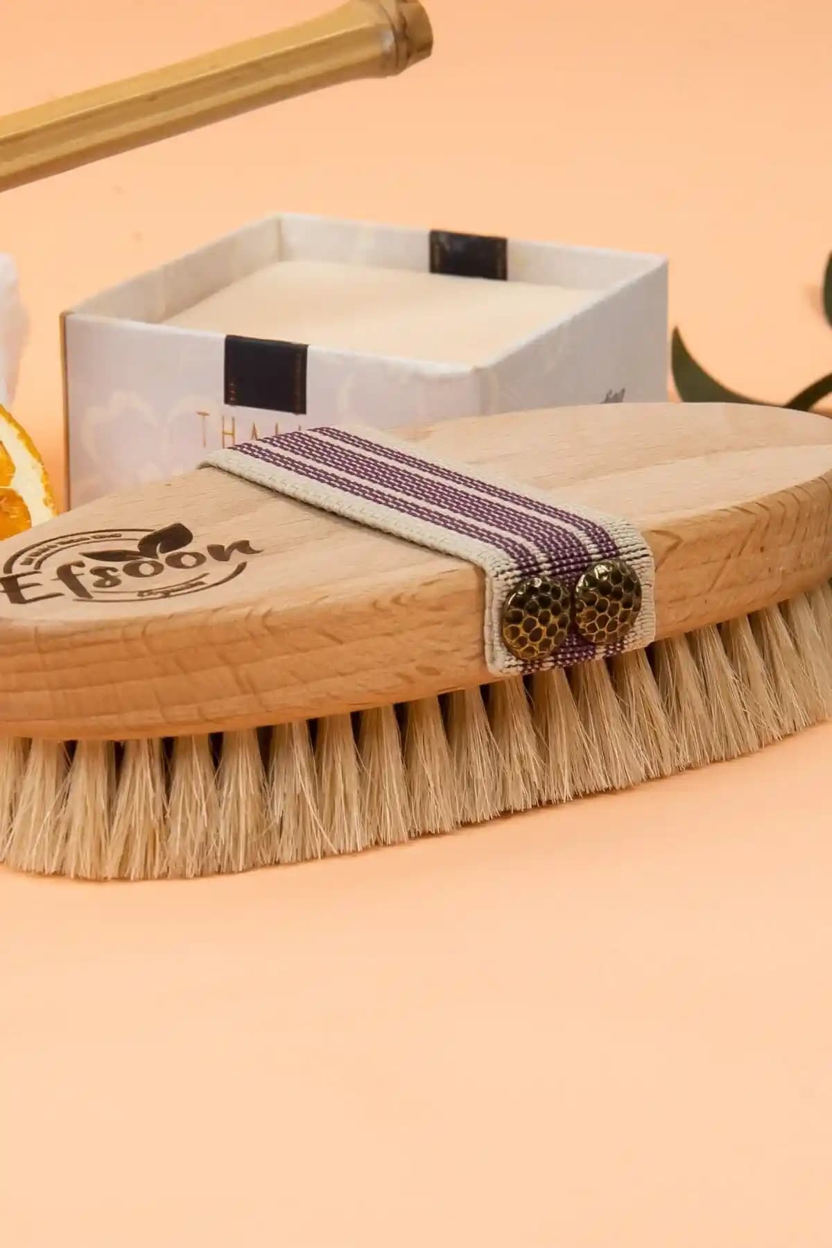 Efsoon Organics Doğal At Kılı Selülit Fırçası: Doğal ve Etkili Cilt Bakım Aracı