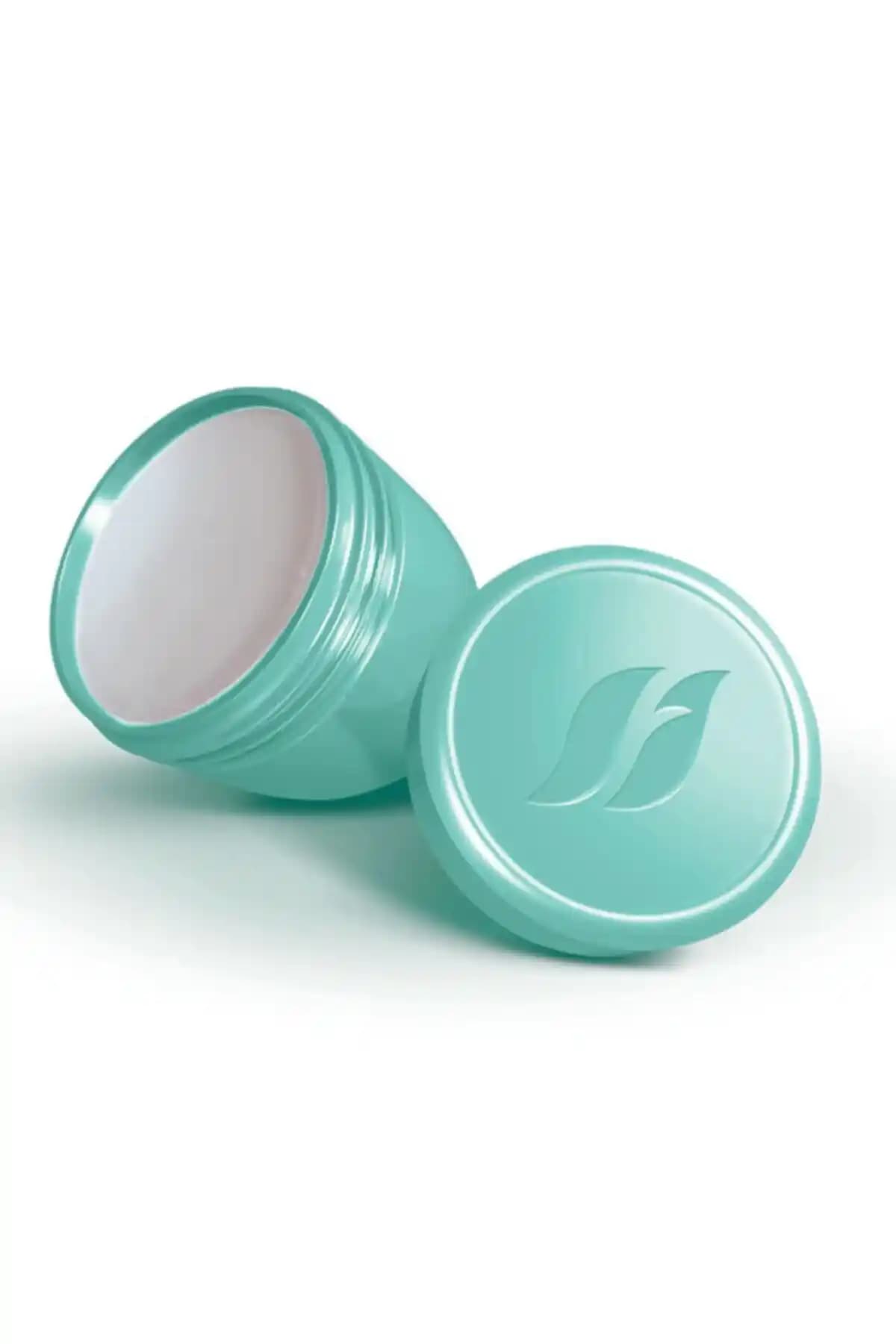 Farmasi Dudak Bakımı Ürünleri Karşılaştırması: Aloe Pleasure ve Blueberry Comfort Balm