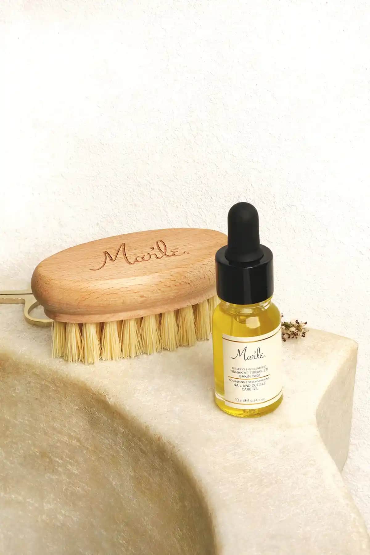 Mar’le %100 Doğal Tırnak Bakım Seti ile Güçlü ve Parlak Tırnaklar Sağlıklı Görünüm