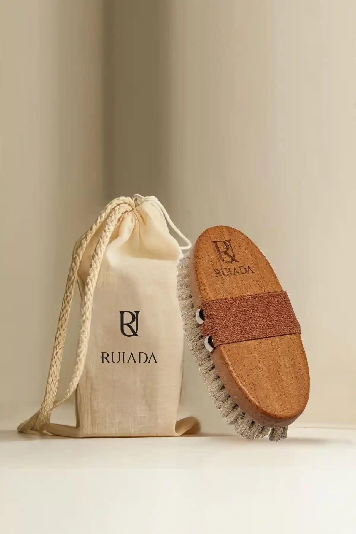 RUIADA %100 Doğal At Kılı Selülit Fırçası ile Cilt Sağlığınızı Destekleyin