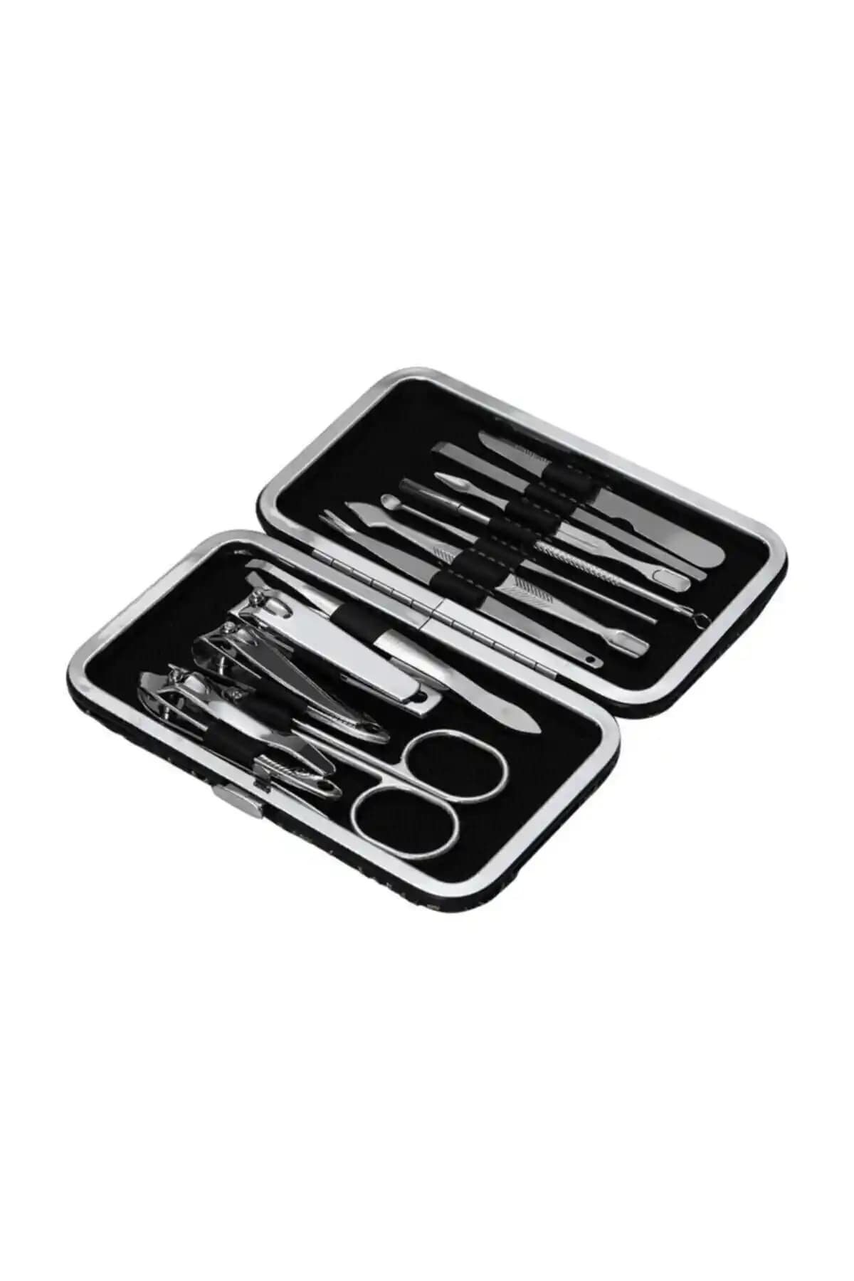 Santa Maria Şık Çantalı 12 Parça Manikür ve Pedikür Seti ile Bakım Keyfi