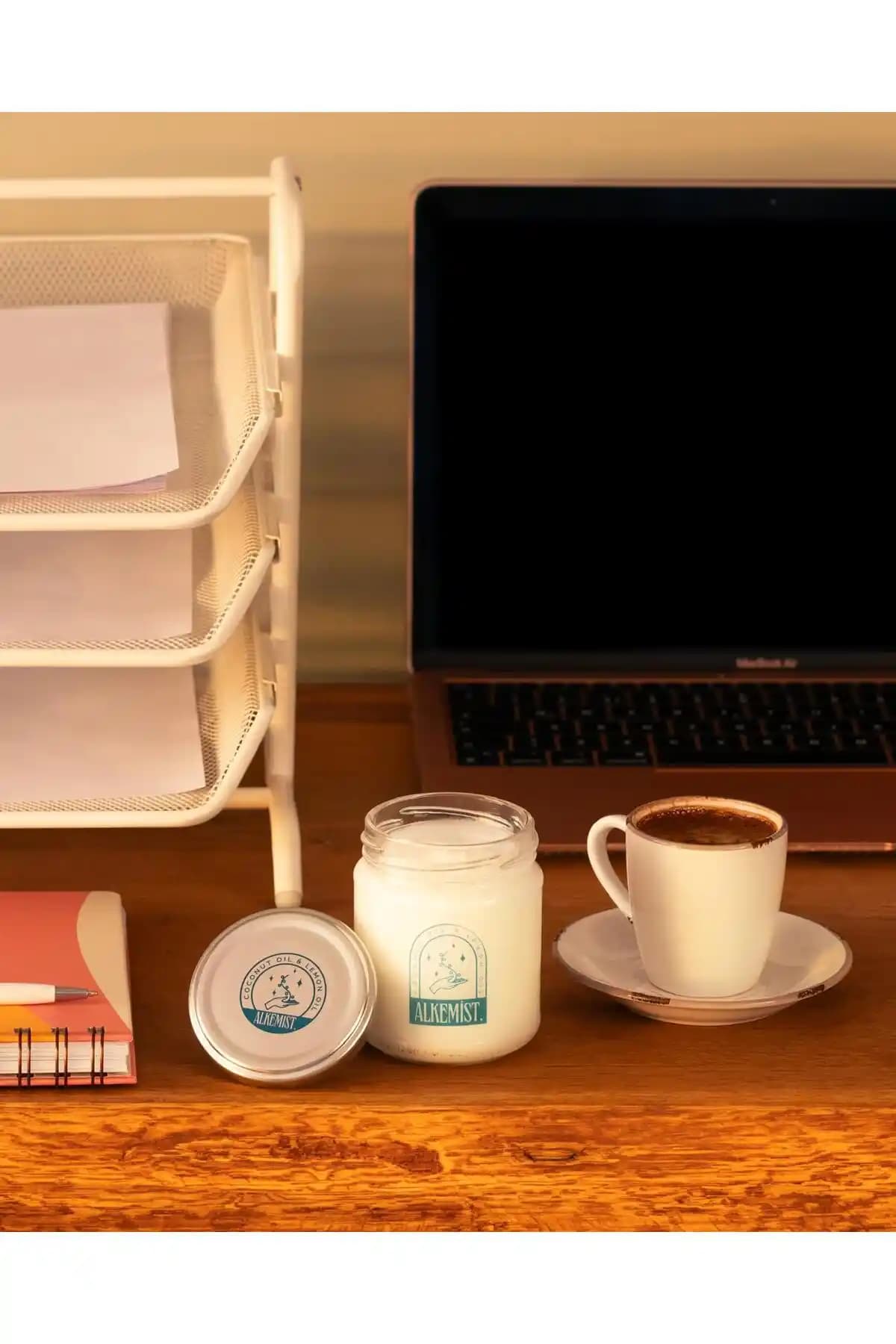 Alkemist Doğal Takviye Edici Gıda Hindistan Cevizi ve Limon Yağı İçeriğiyle Sağlığı Destekler