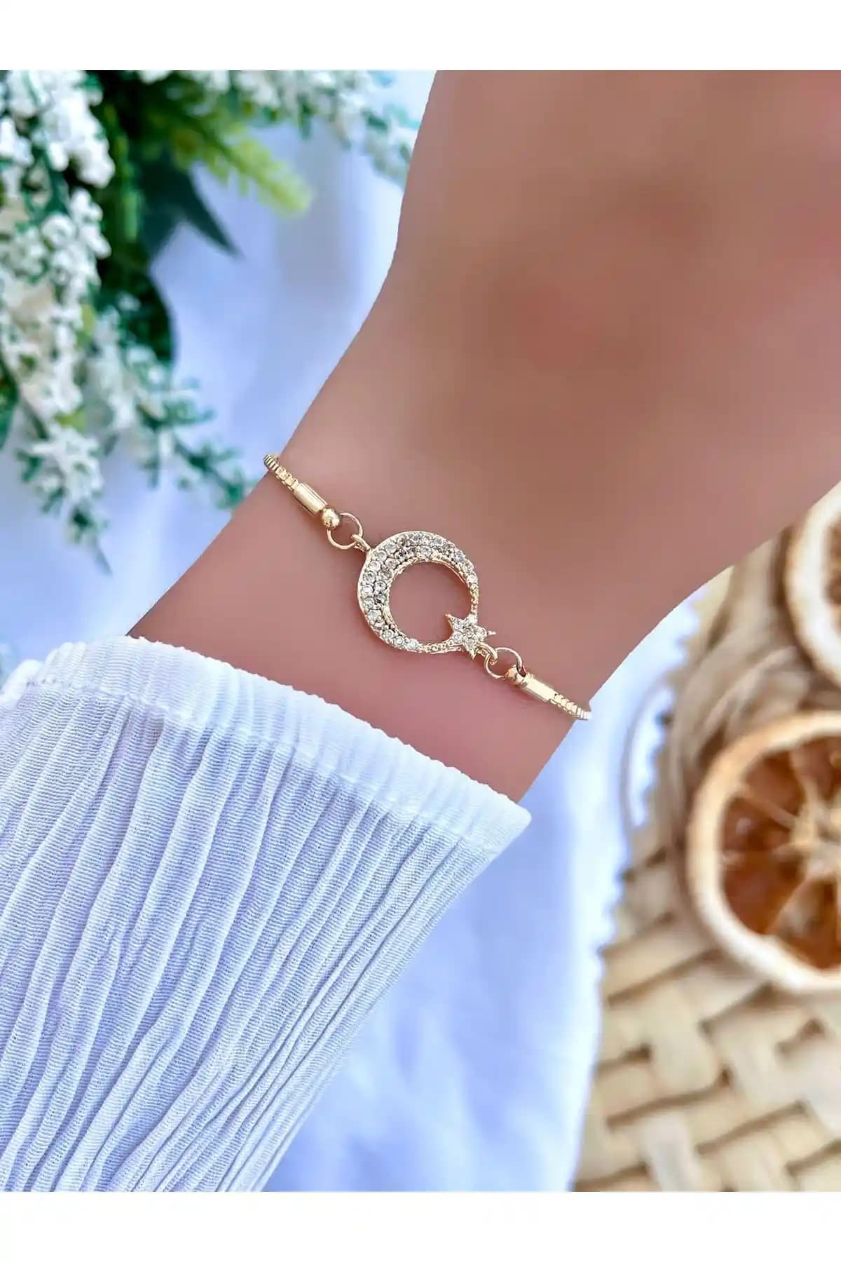 Kbc Türk Bayrağı Bileklik: Şık ve Dayanıklı Altın Kaplama Türk Bayrağı Takısı