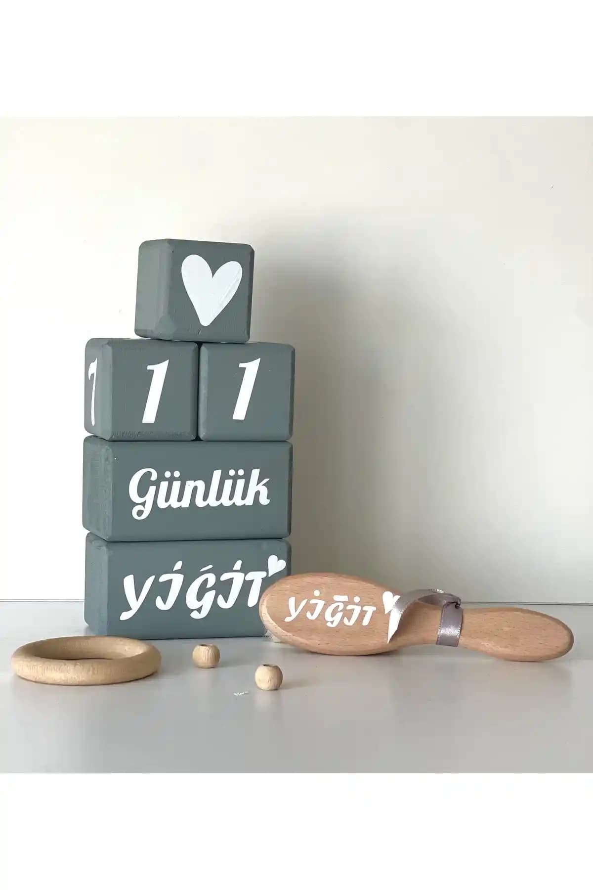 Mogokids Anne Bebek Anı Küpü Seti: Doğal Ahşap Dekorasyon ve Hatıra Ürünü