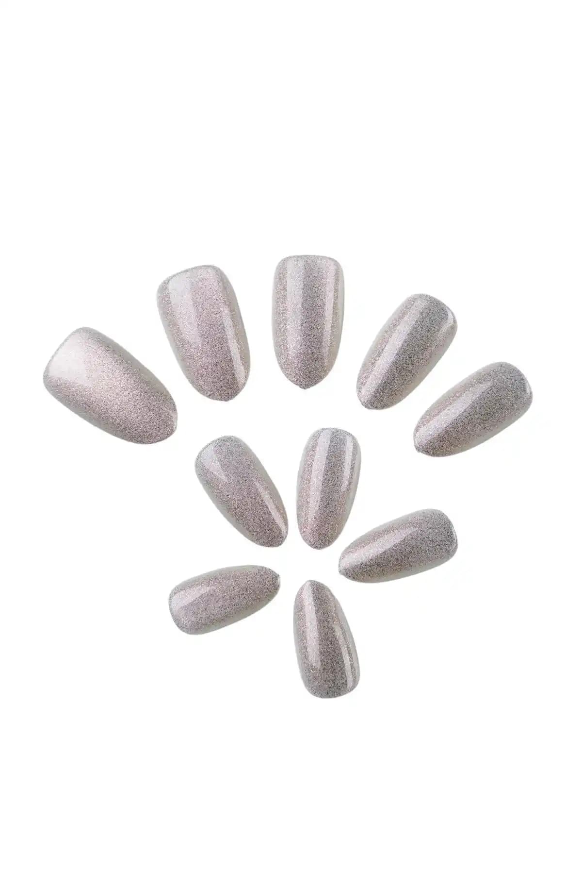 POP Beauty Takma Tırnak Seti ve Zararsız Yapıştırıcıyla Şıklığı Yakalayın