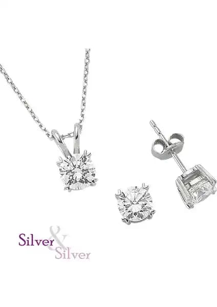 Silver & Silver 3 ct Zirkon Taşlı Tektaş Kolye ve Küpe Seti Şıklık ve Zarafetin Buluşması