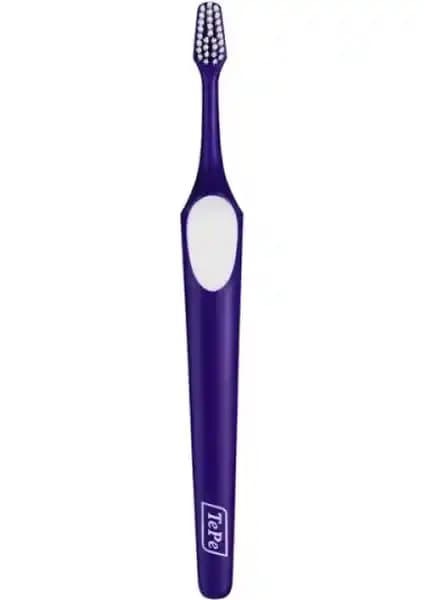 Tepe Supreme Compact Soft Mor Diş Fırçası Hassas Dişler İçin Etkili ve Şık Bir Seçenek