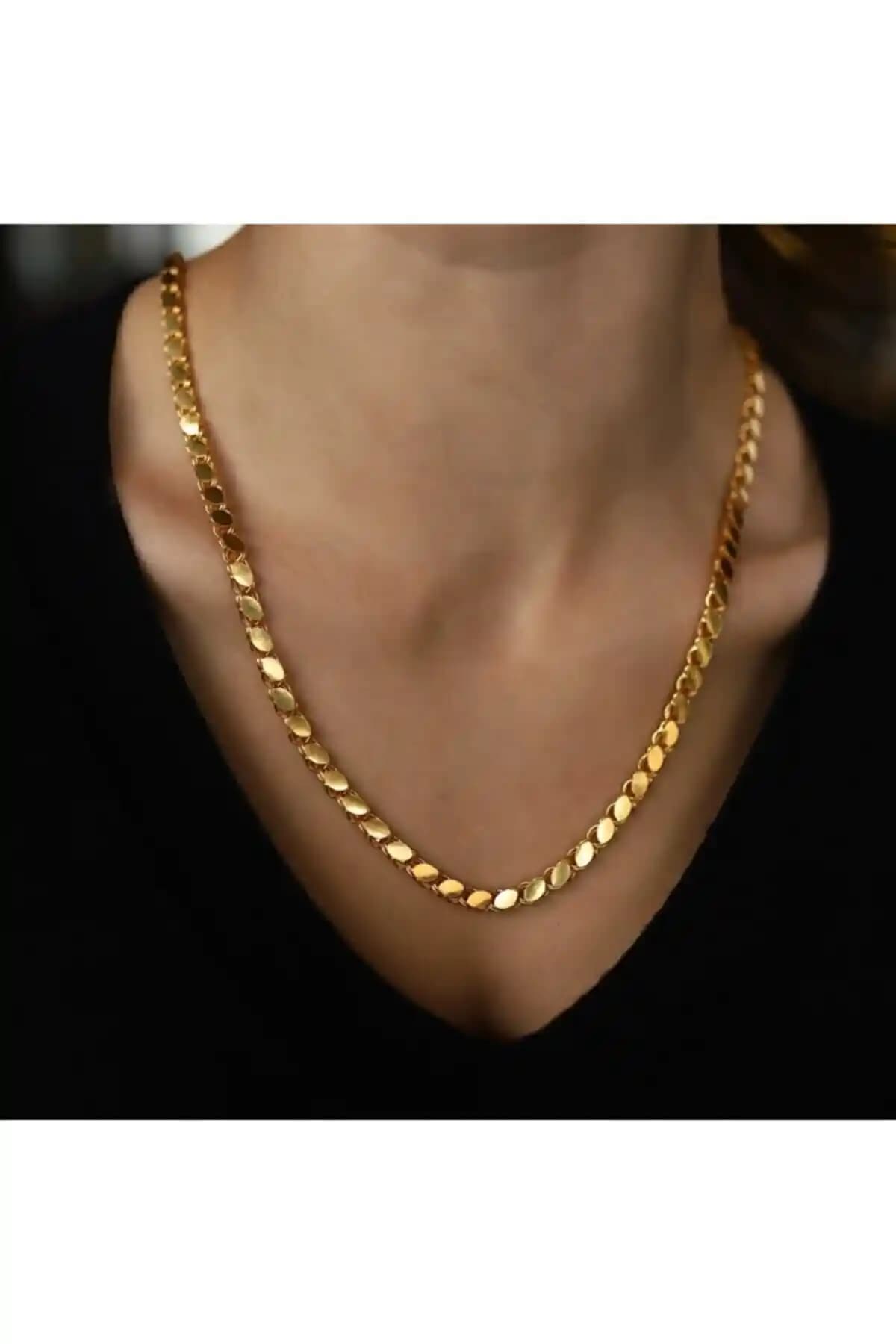Tezgahtar Altın Kaplama Pullu Arpa Zincir: Şıklık ve Dayanıklılık Sunan Zarif Takı