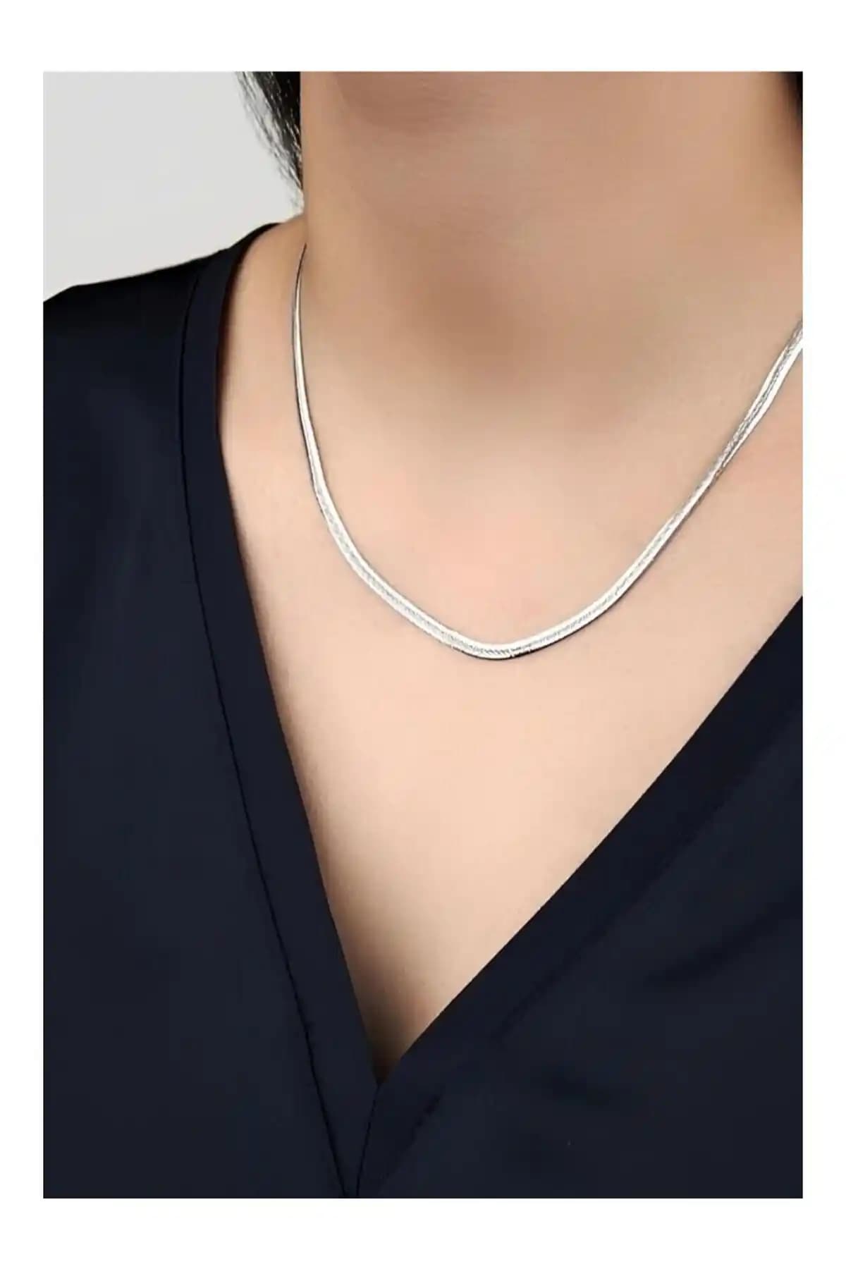 316L Paslanmaz Çelik Yassı Zincir Kolye 45 Cm Gümüş Renk Modern Tasarım