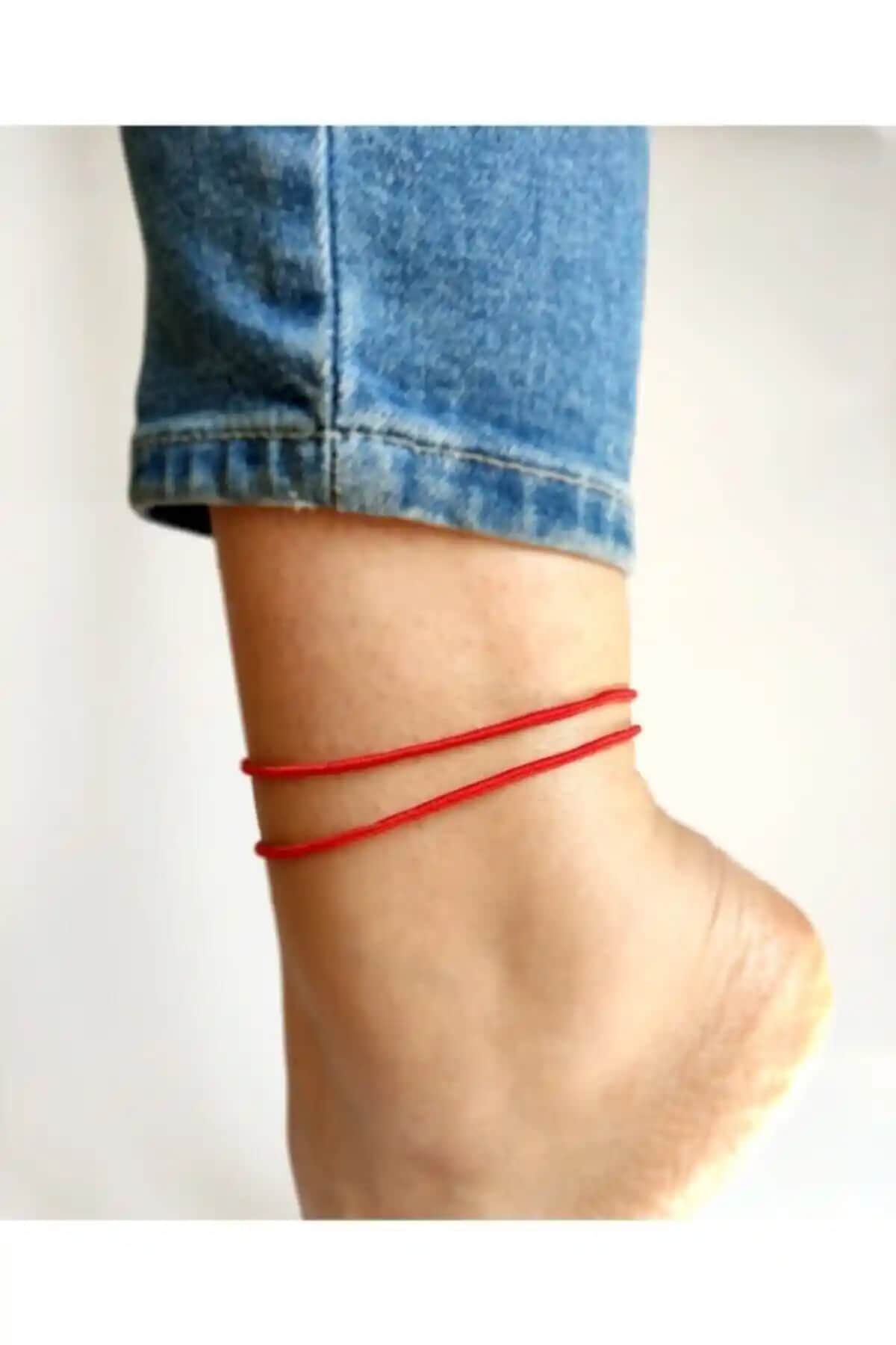 Atölye Merdiven 2'li Kırmızı İp Halhal Seti Şıklık ve Dayanıklılık Sunar