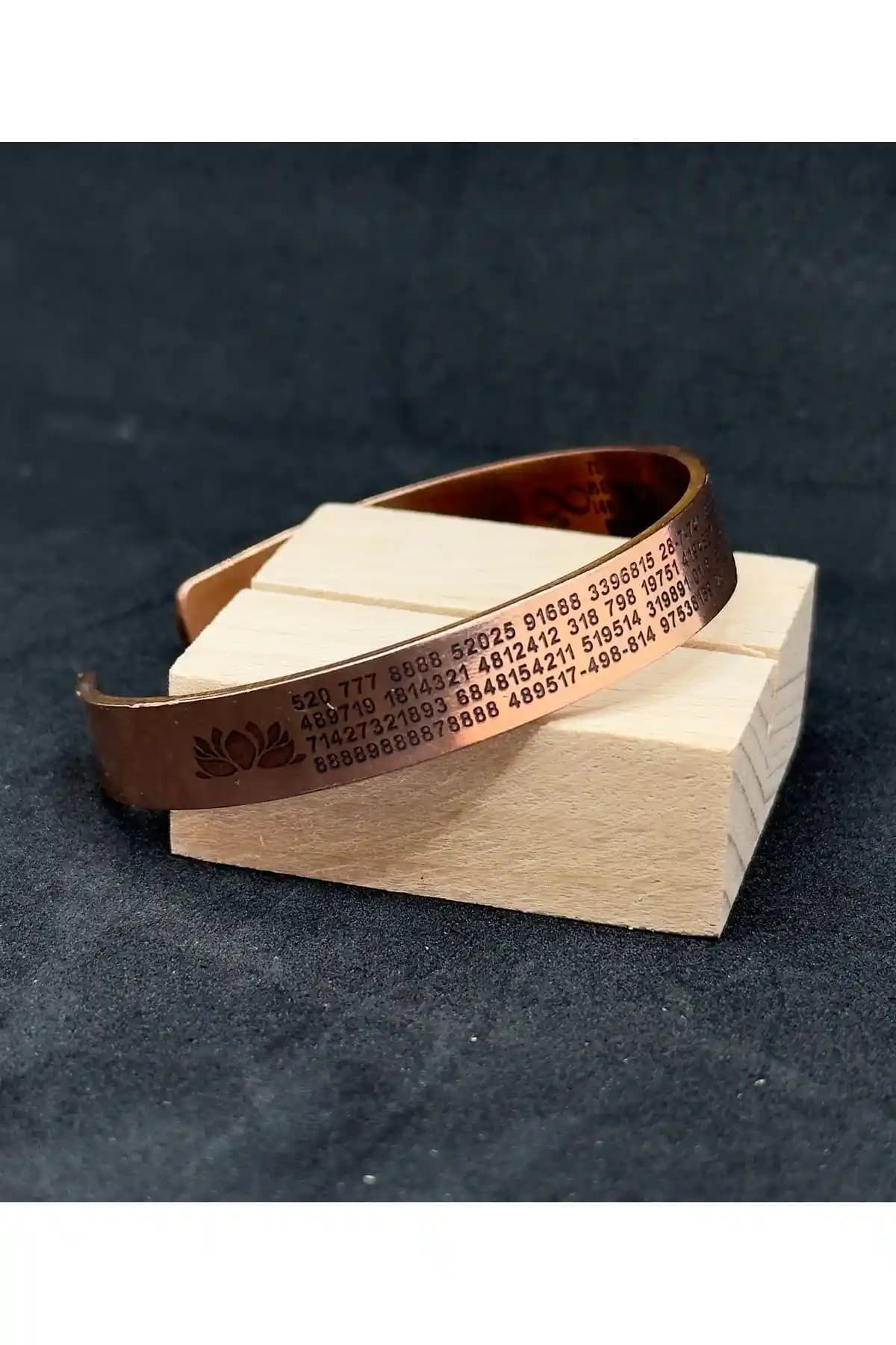 Bakır Bileklik Karşılaştırması: Kadim Sayılar ve Otantik Model Özellikleri ve Kullanıcı Yorumları