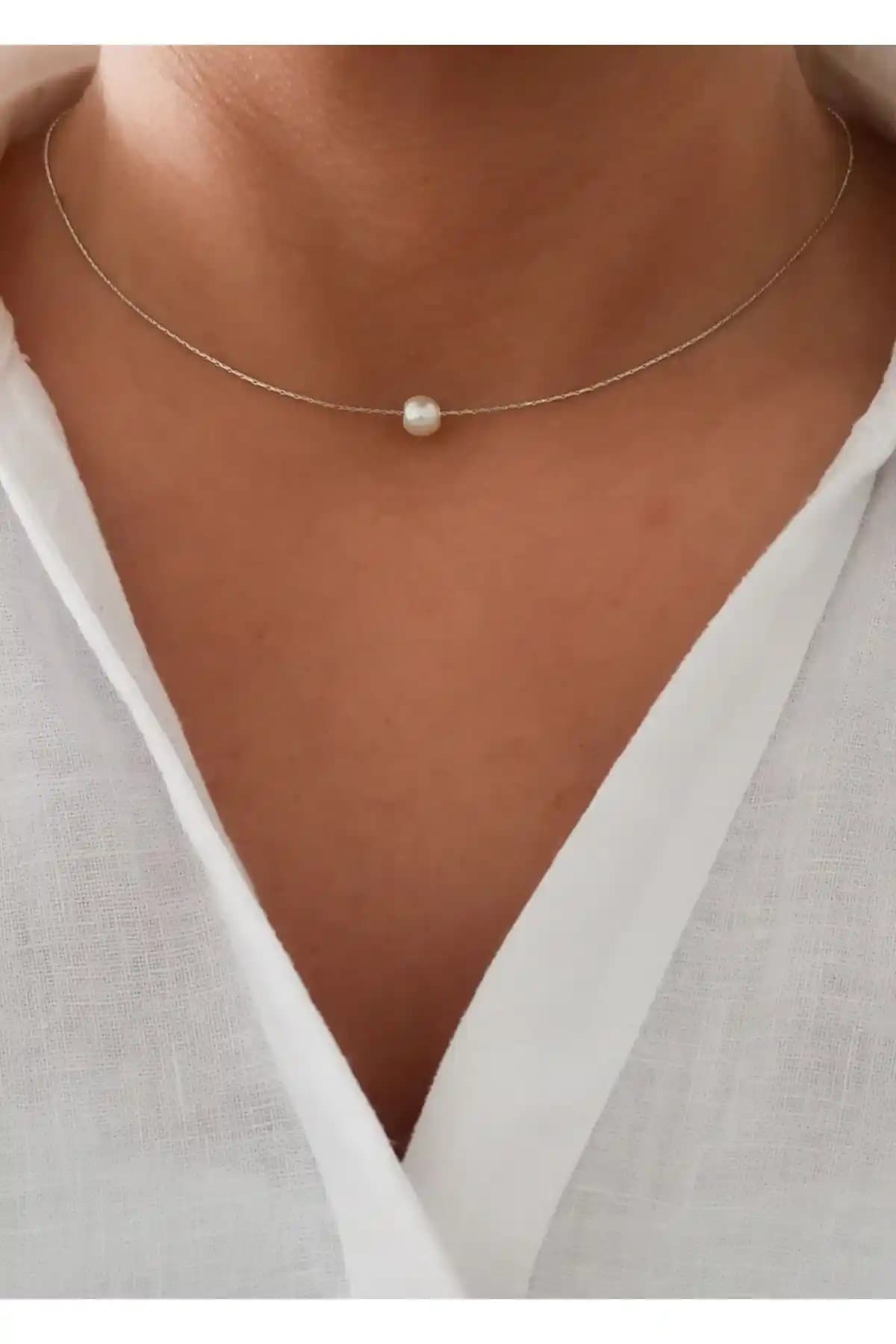 Denizdenal Tek İncili Zincir Gümüş Renk Kaplama Şık ve Çok Yönlü Kadın Kolyesi