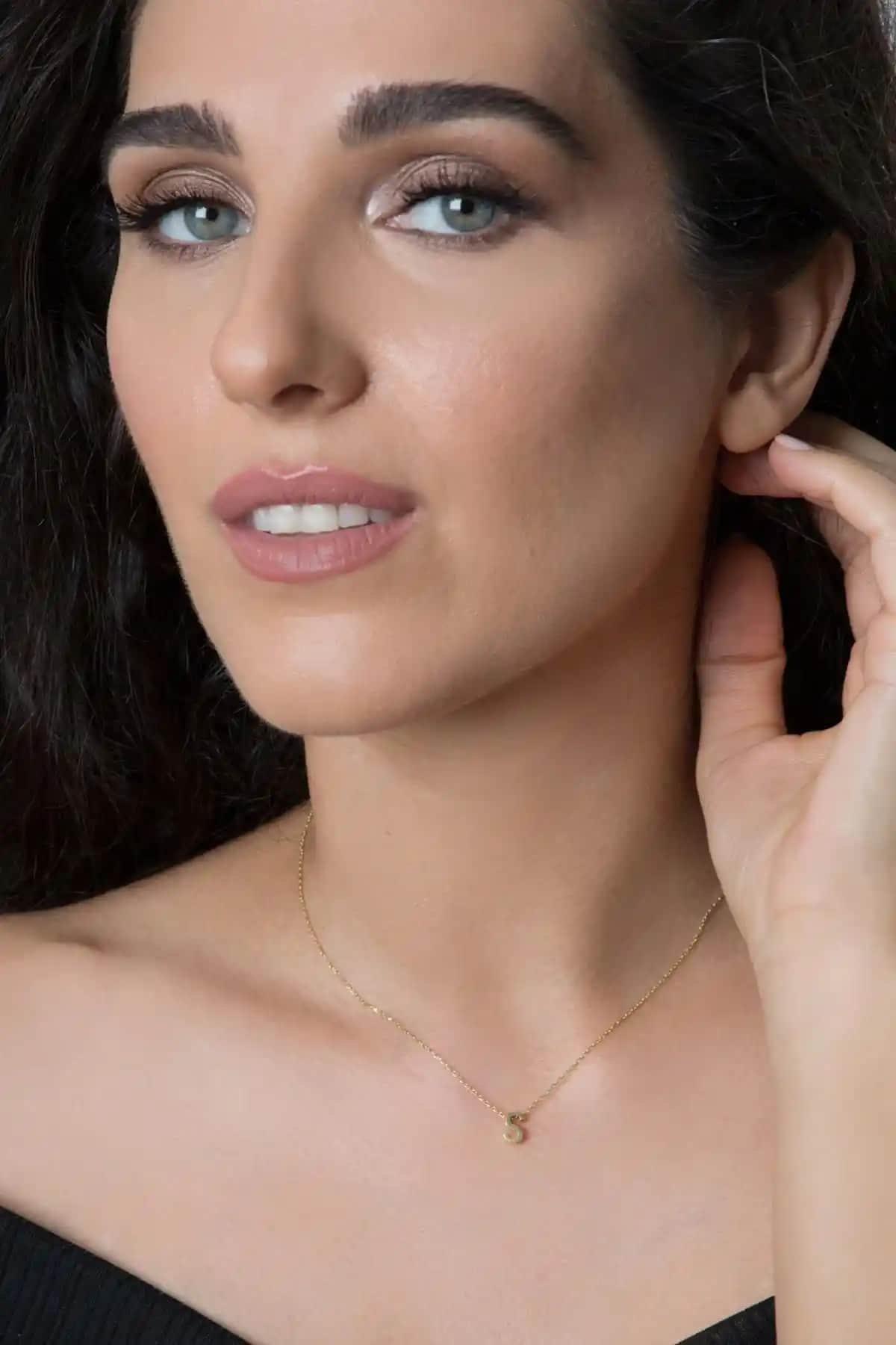 Elika Silver Kadın Üç Boyutlu S Harfi 925 Ayar Gümüş Kolye - Zarif ve Dayanıklı Tasarım