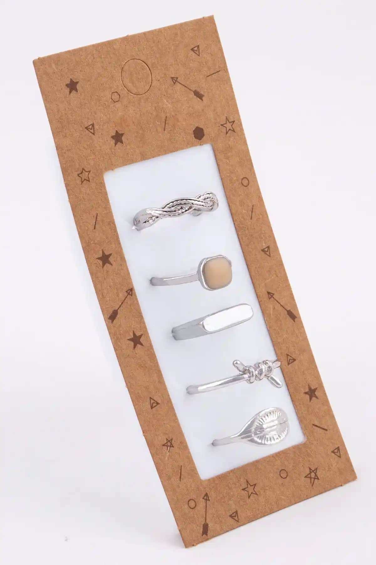 Ervalina 5'li Kombin Yüzük Seti: Şık ve Dayanıklı Metal Tasarım Ürünleri