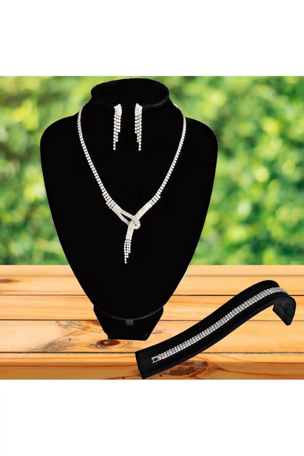 Forentina ve HUBANN Takı Setleri Karşılaştırması: Hangi Set Daha Uygun